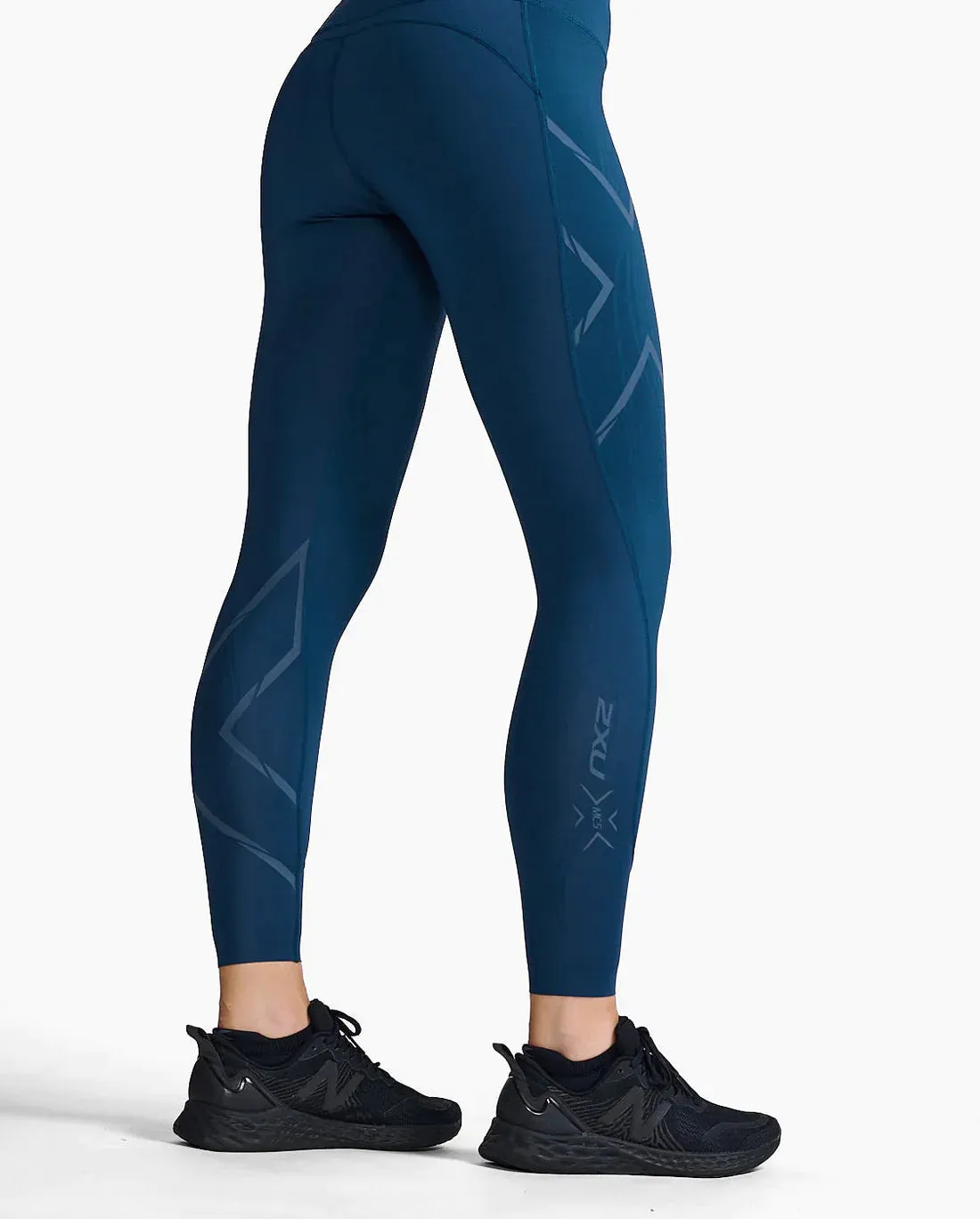 2XU Women Light Speed Mid-Rise Comptight