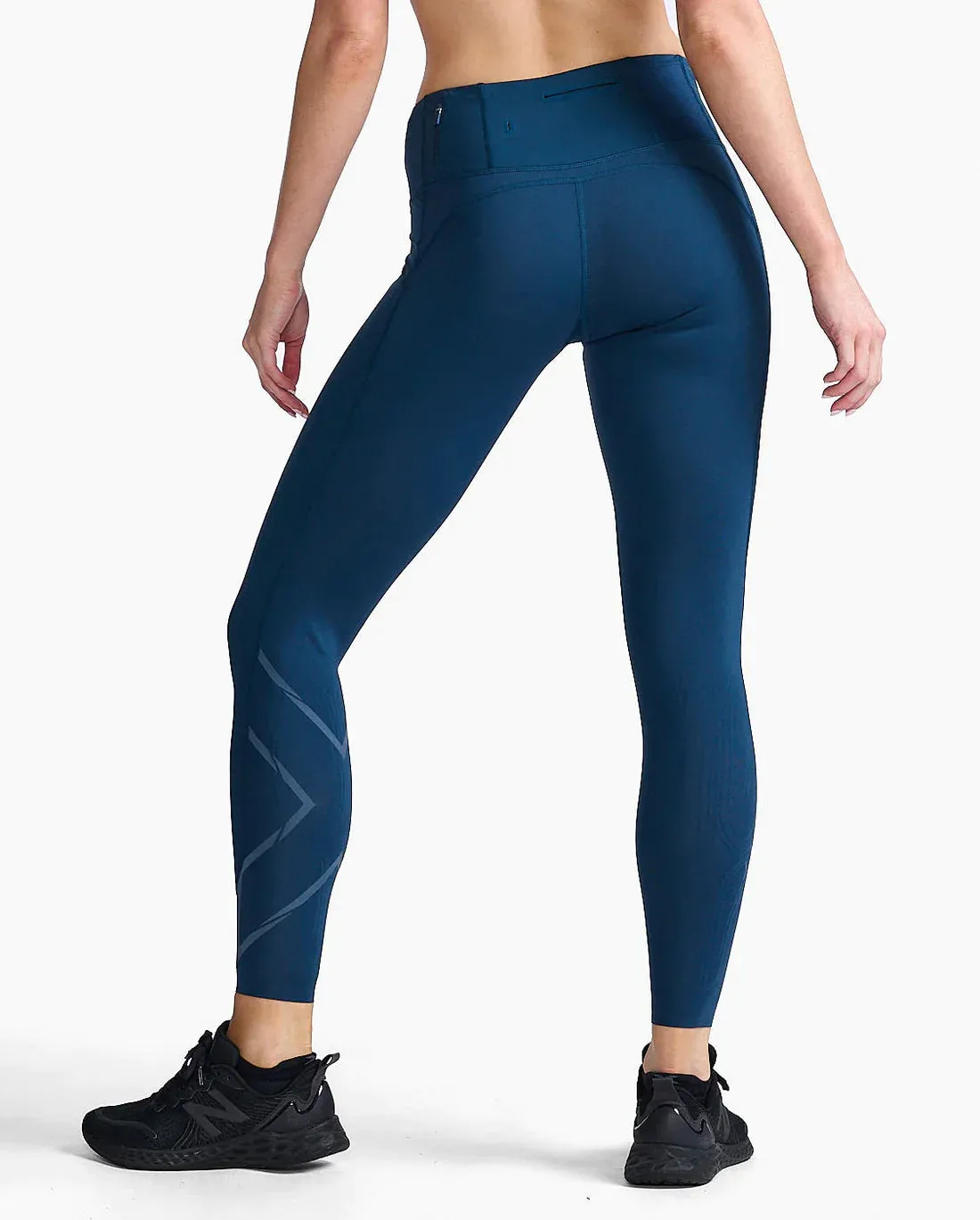 2XU Women Light Speed Mid-Rise Comptight