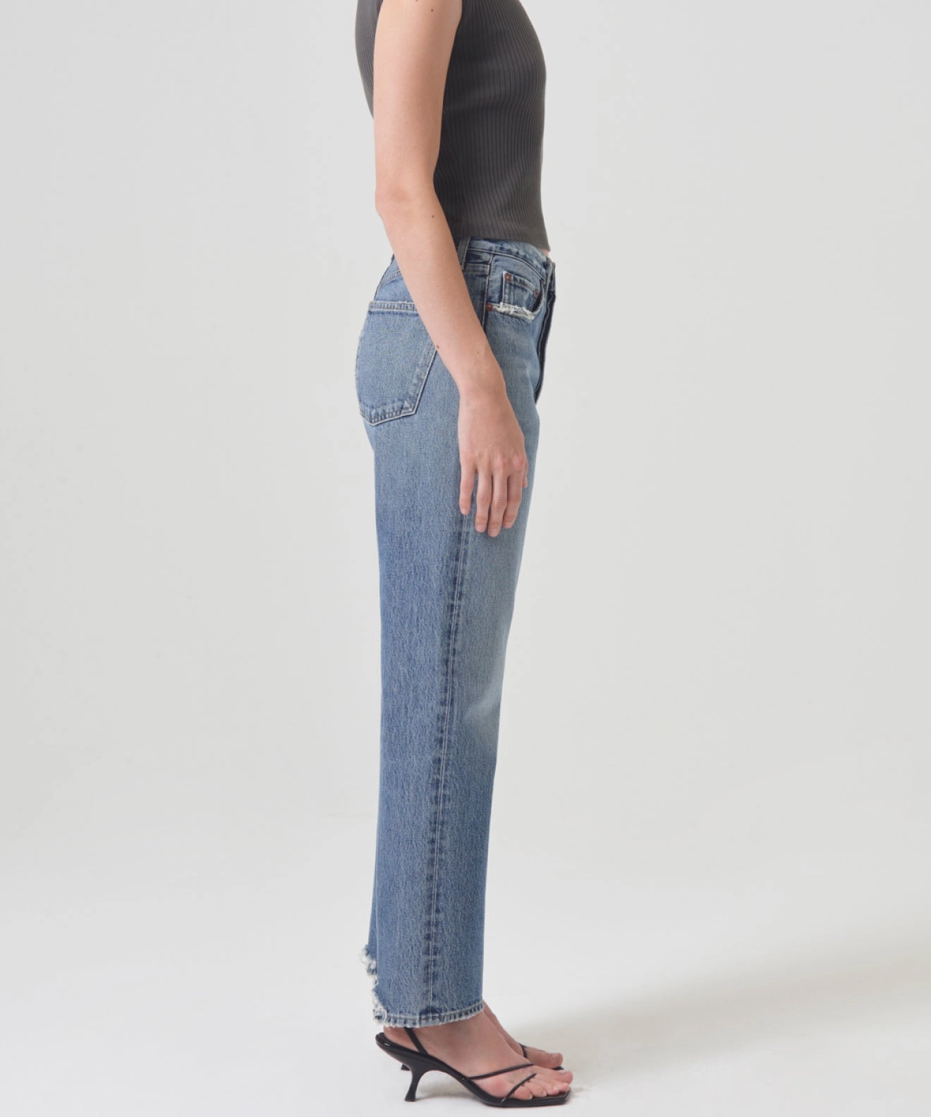 Softened Hem Quick Movement Wear 90's Jean