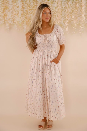 A Springtime Dance Maxi Dress Fashionable Design retro-style