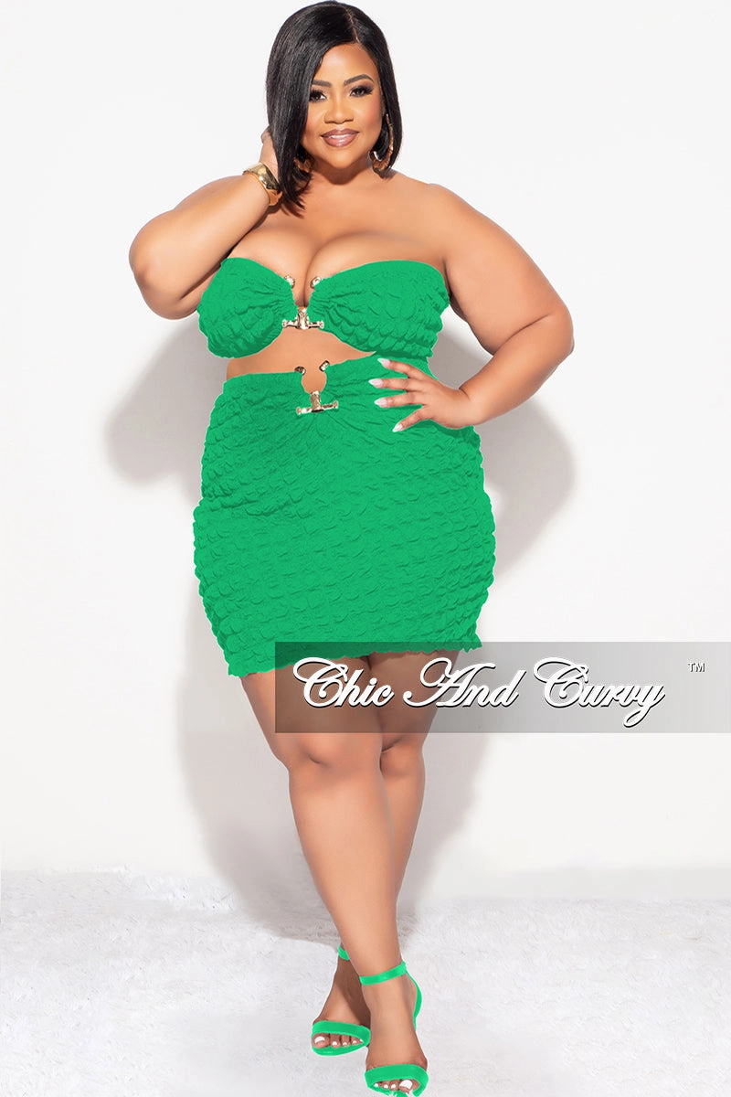 TearResistantPanels Comfy Feel Final Sale Plus Size 2pc Honeycomb Texture Strapless Top and Skirt Set in Green