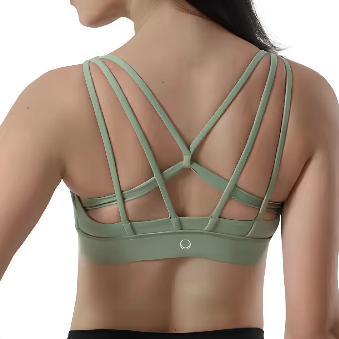 Agile Shorts Green & Sports Bra