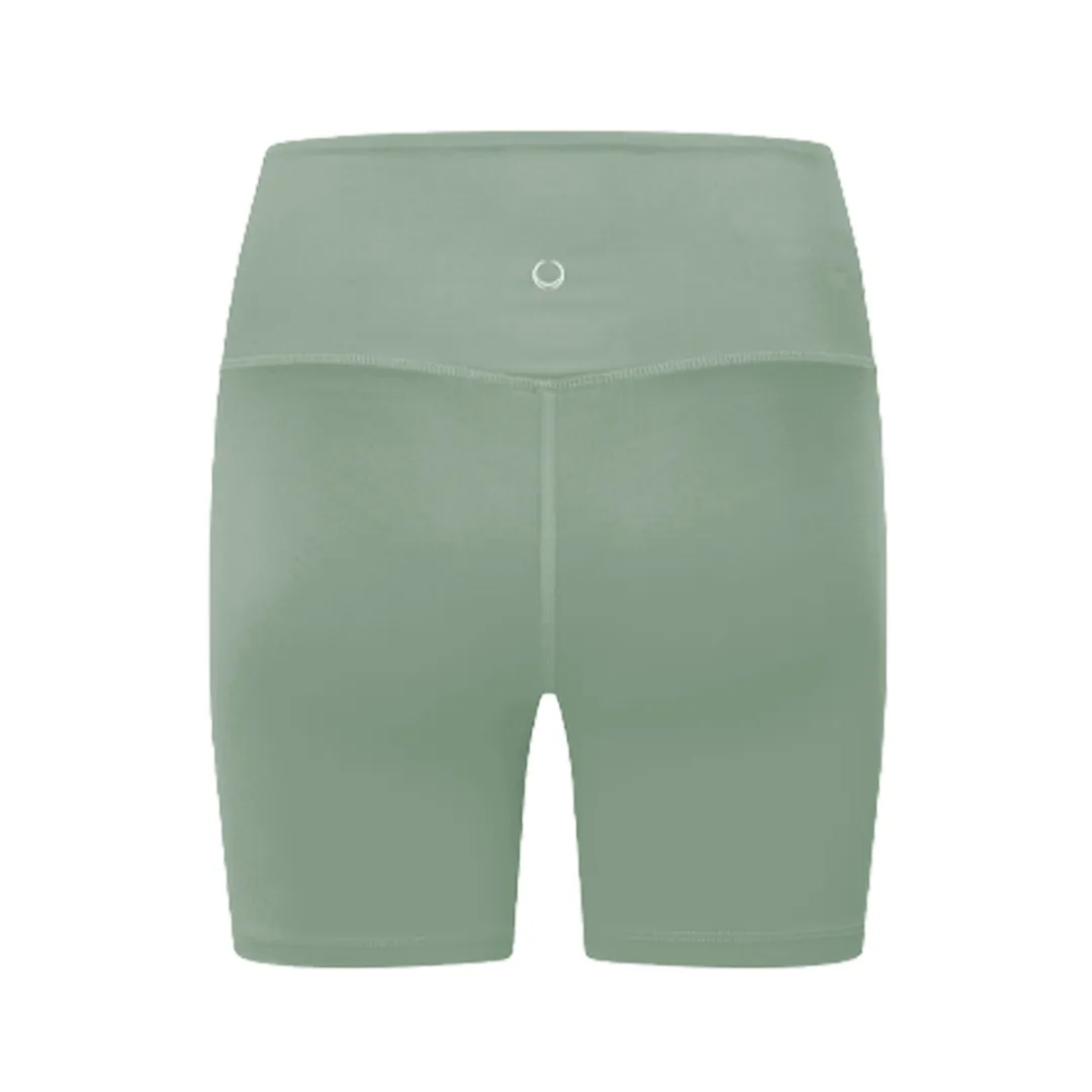 Agile Shorts Green & Sports Bra