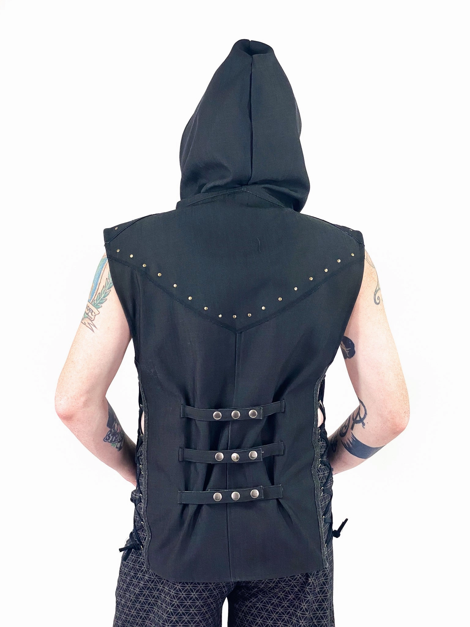 Trickster Vest CrossBackDesign Reinforced Hemline