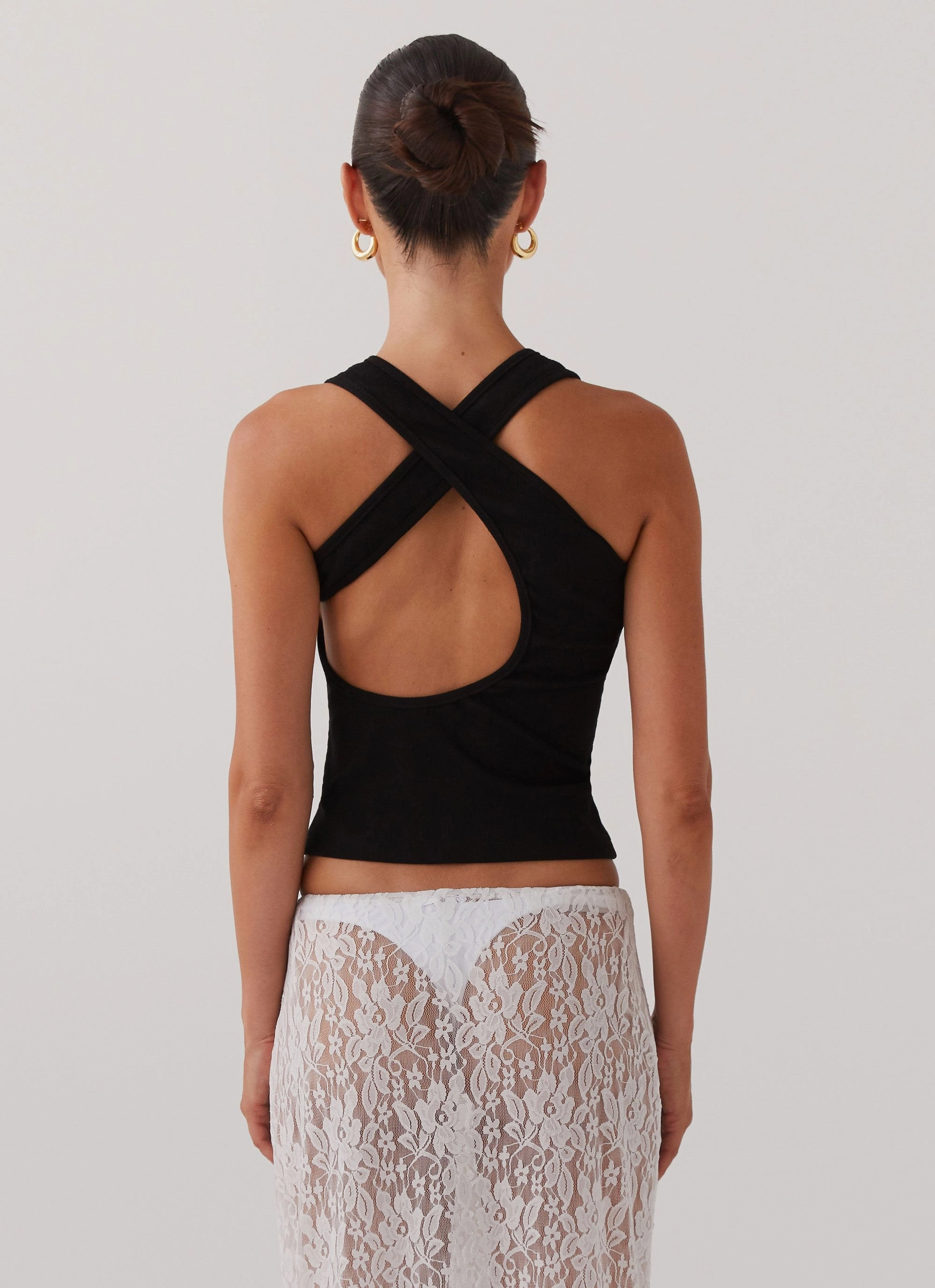 Alice Cut Out Tank Top - Black RaglanSleeve Comfortable Layer