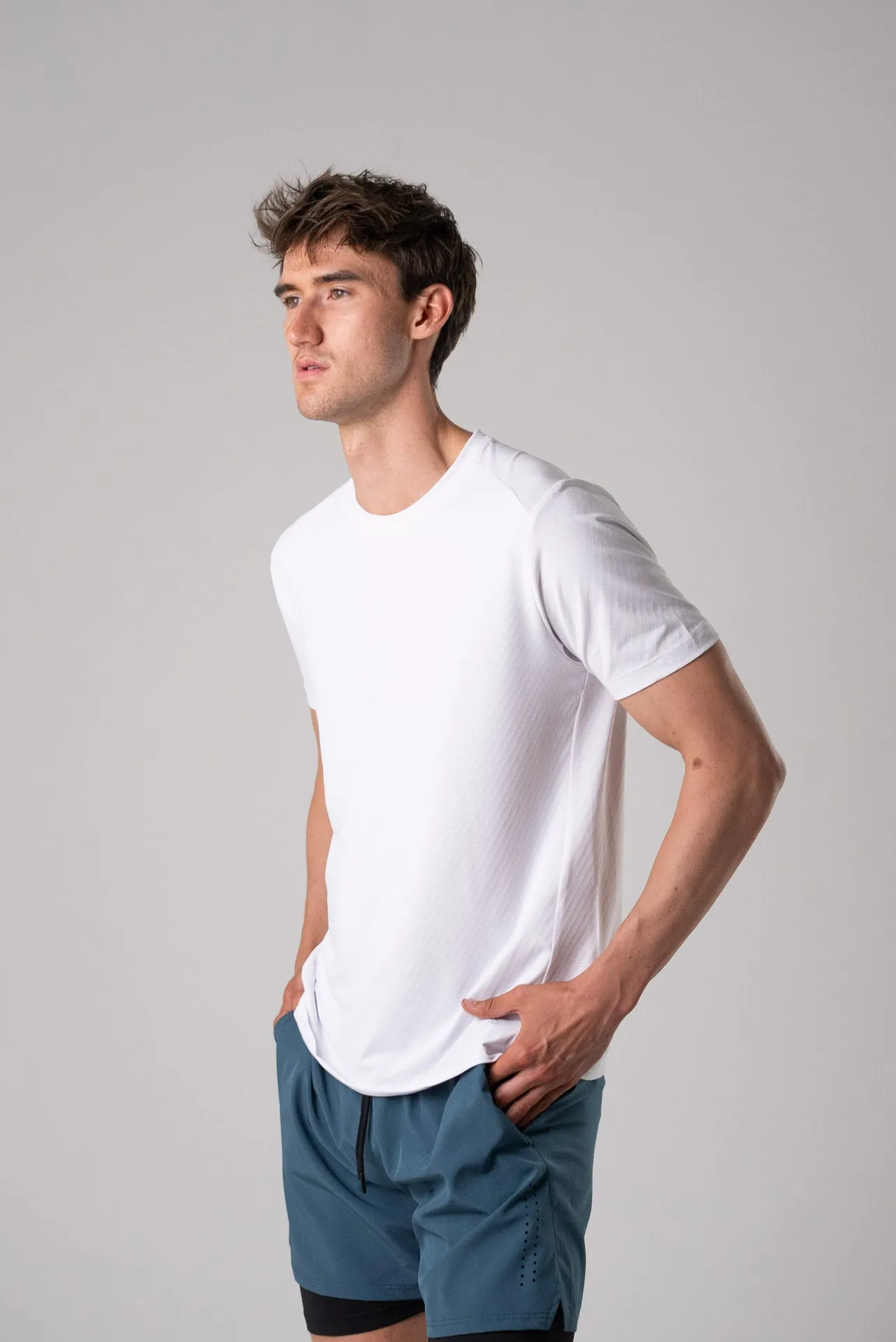 ALIVE strong tee