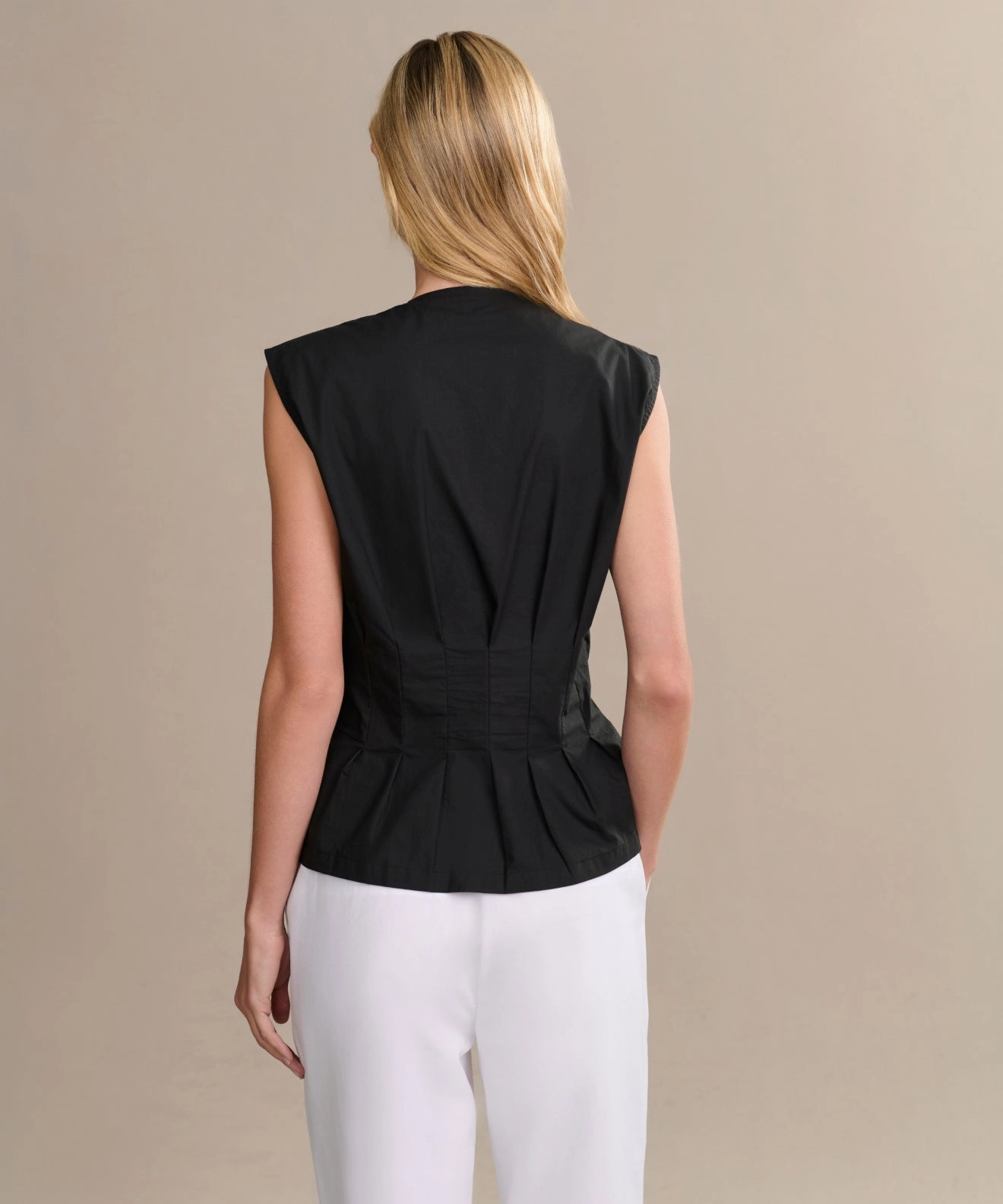 Seamless Construction Design Lara Top