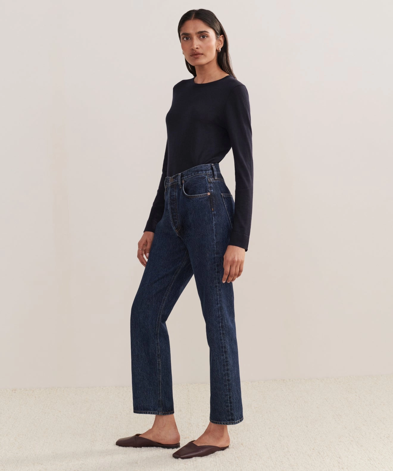 Contoured Panel Design 90's Pinch Waist Jean