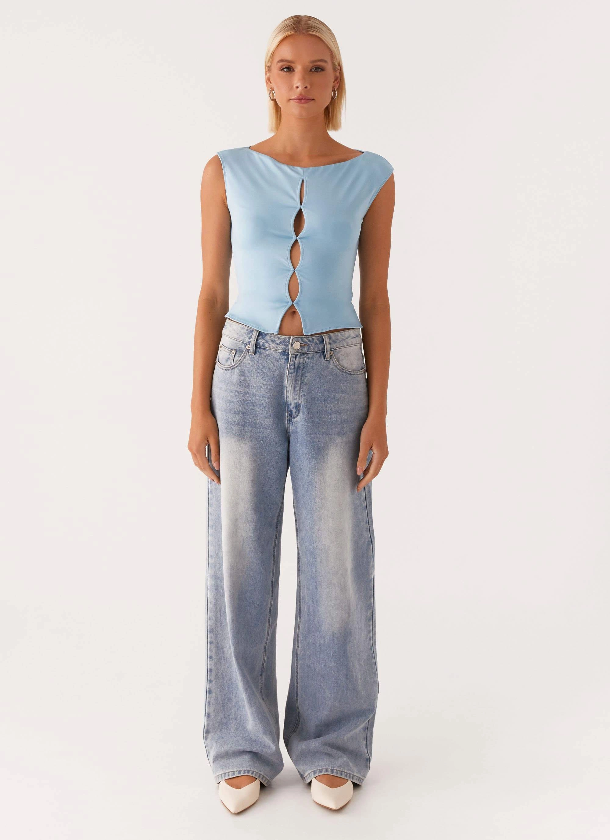 Relaxed Look Ally Top - Baby Blue