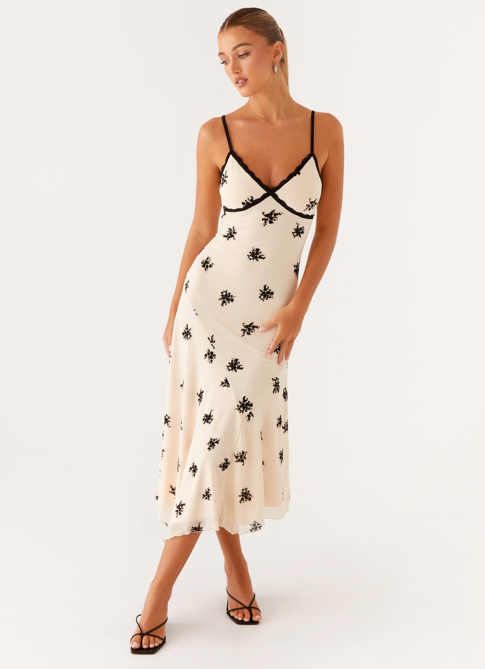 Amelia Midi Dress - Nude Fashion-forward day dress