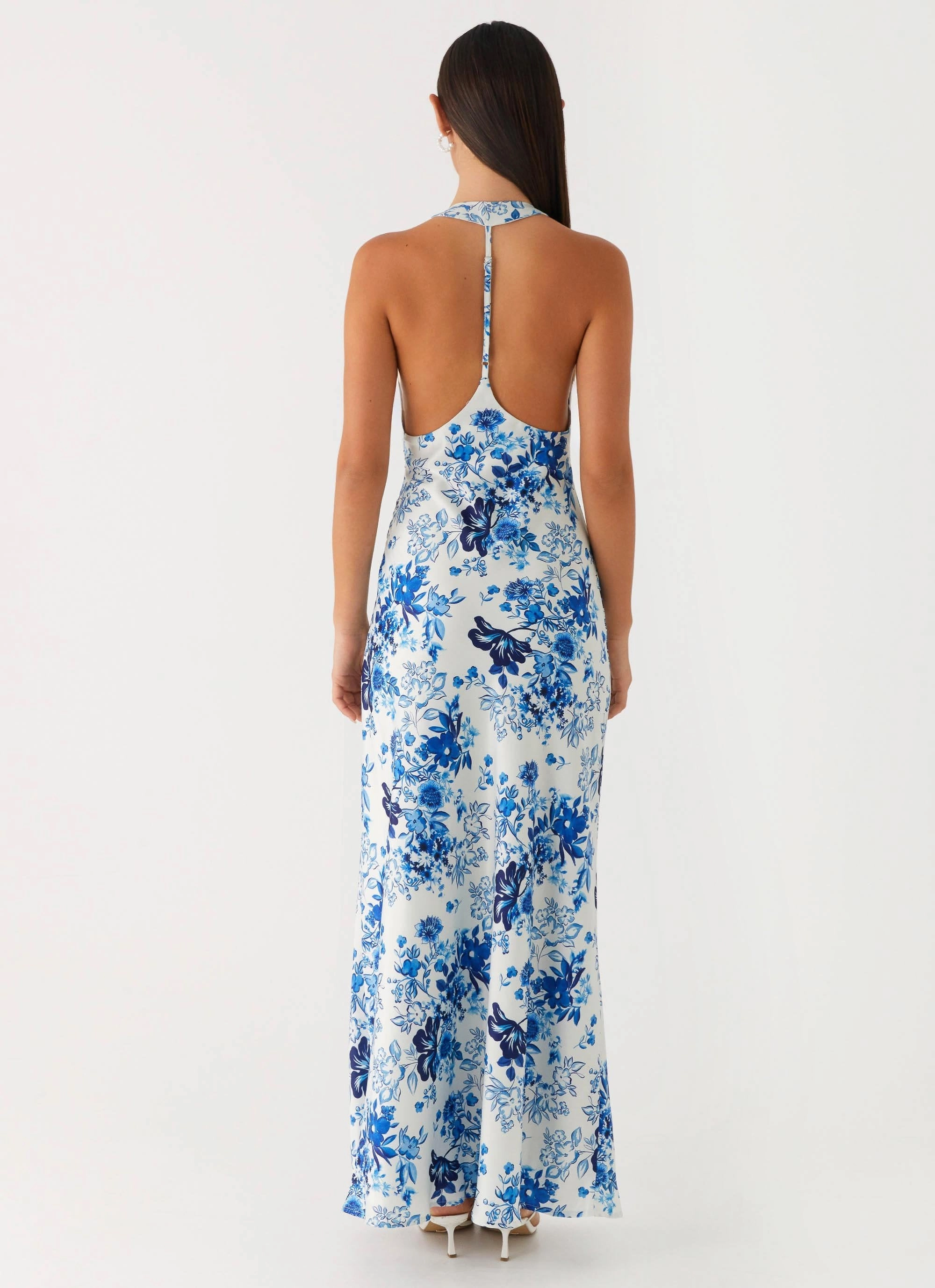 Angie Maxi Dress - Serene Sky Floral Flattering Style