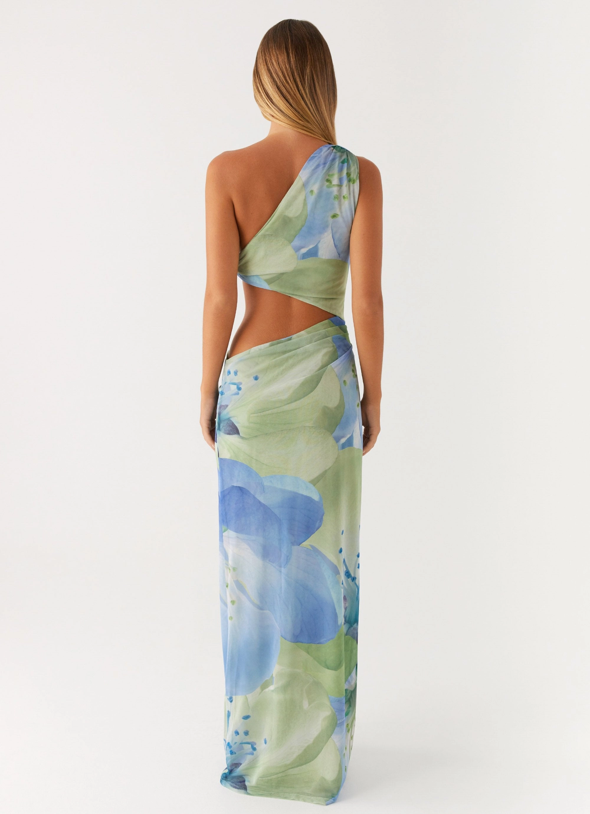Wilder Maxi Dress - Flower Print Casual Lines Office Tone
