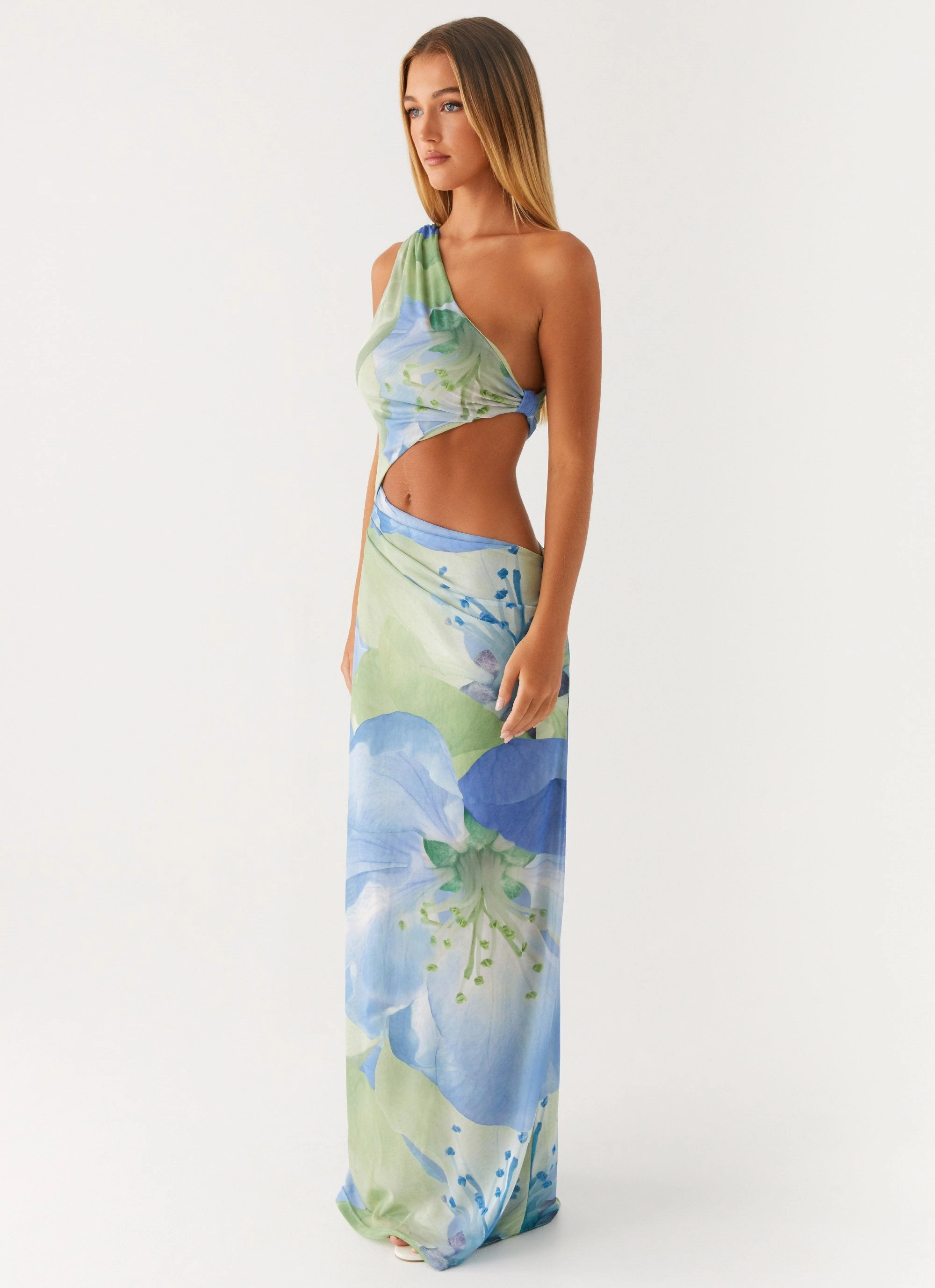 Wilder Maxi Dress - Flower Print light layering Cozy Layers