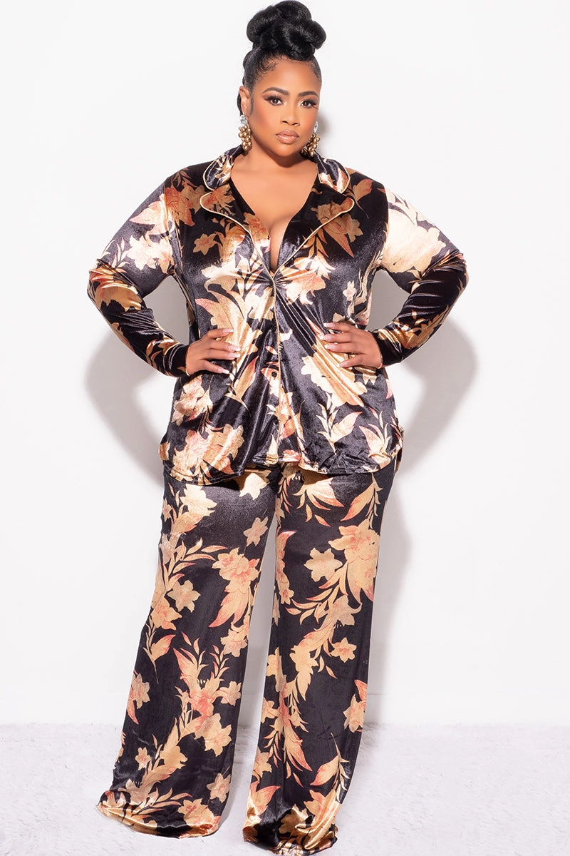 ReinforcedSeams Final Sale Plus Size 2pc Silky Velvet Lounge Set in Black Floral Print