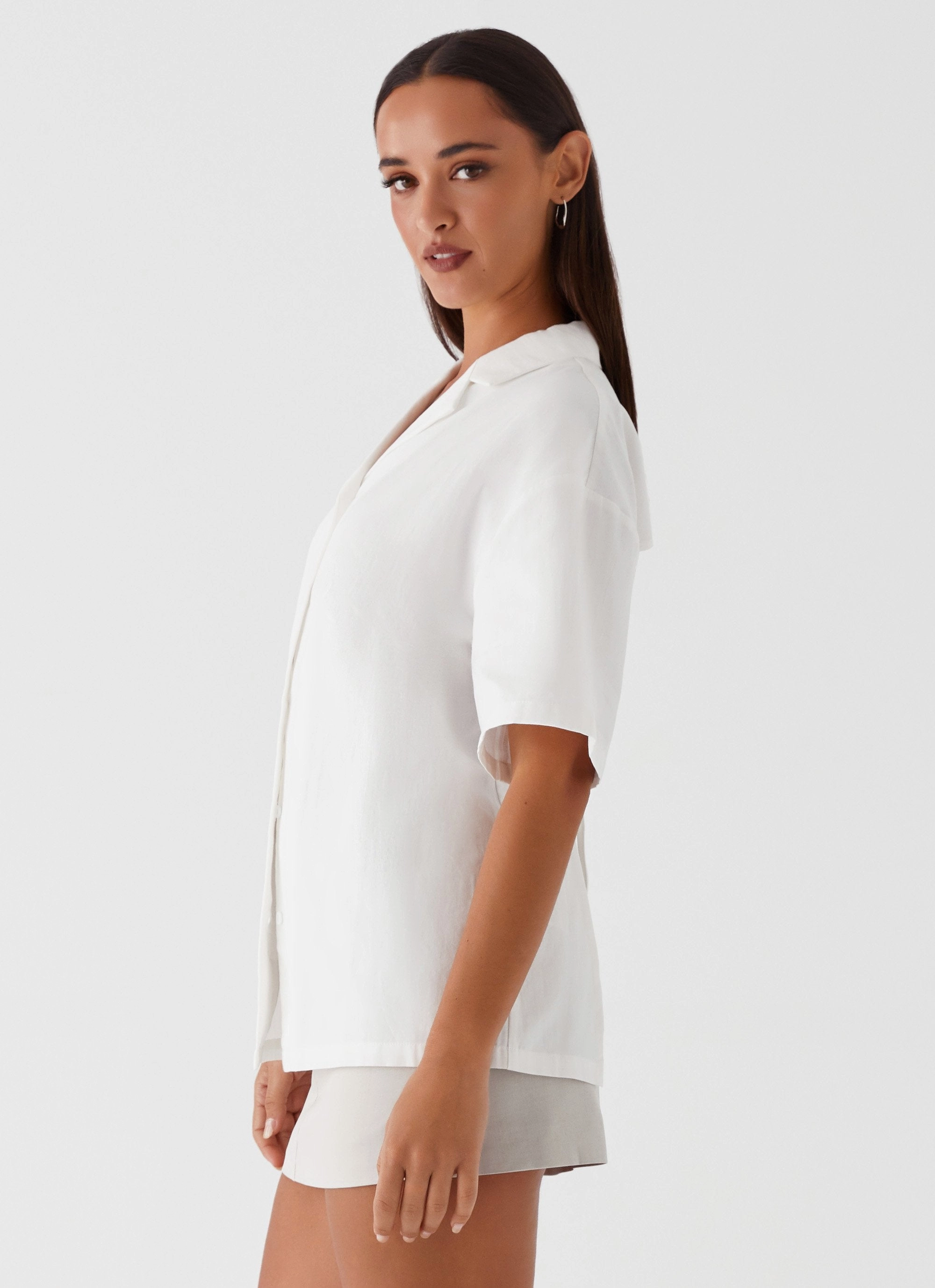 Hadley Open Back Short Sleeve Shirt - White Airflow Mesh Insert