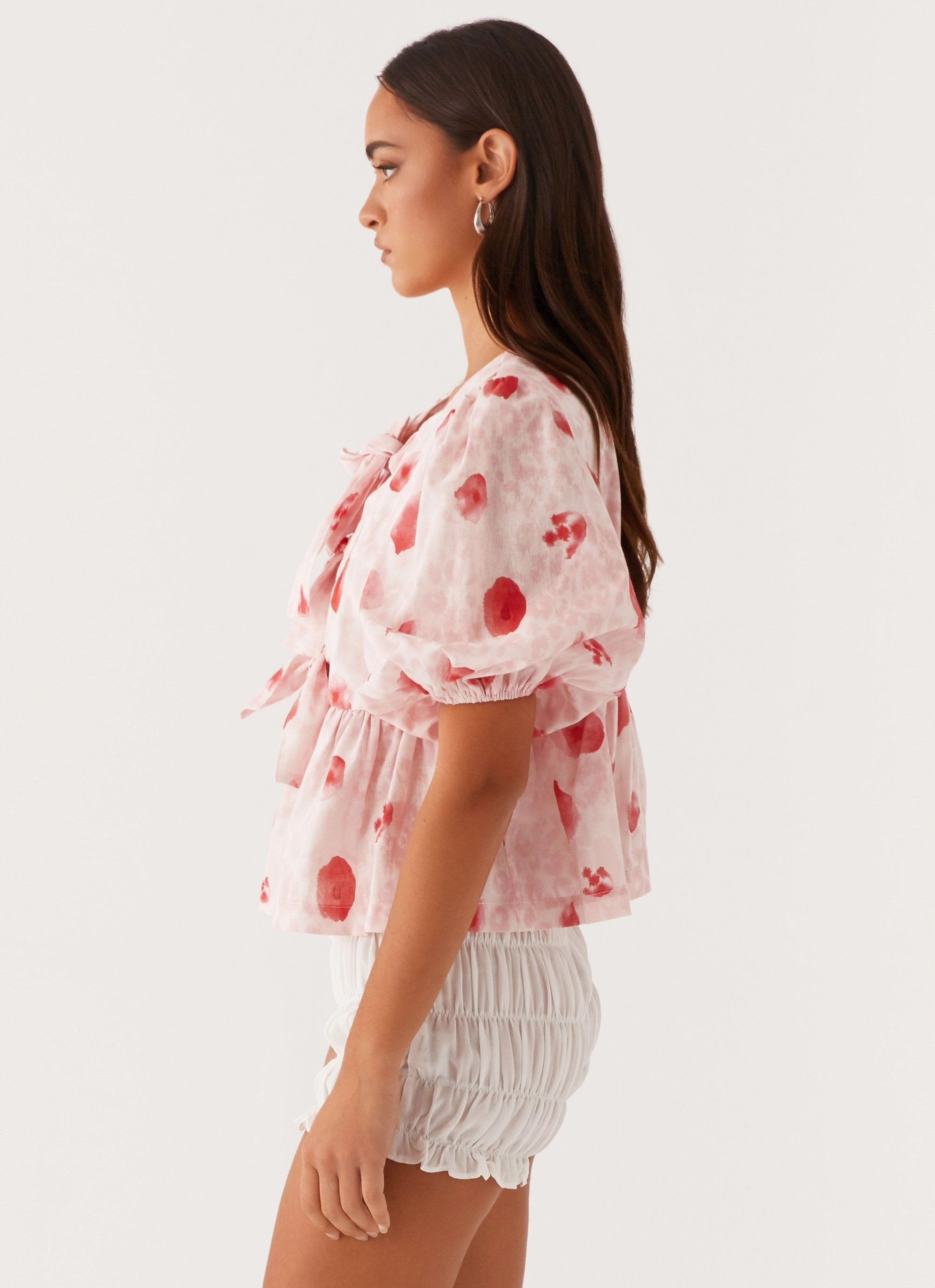 MultiFunctionalPockets Western Wind Tie Top - Rose Leopard
