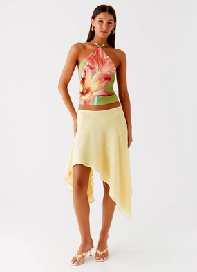 Reinforced Shoulder HighNeckline Loreta Beaded Tie Back Top - Jungle Floral