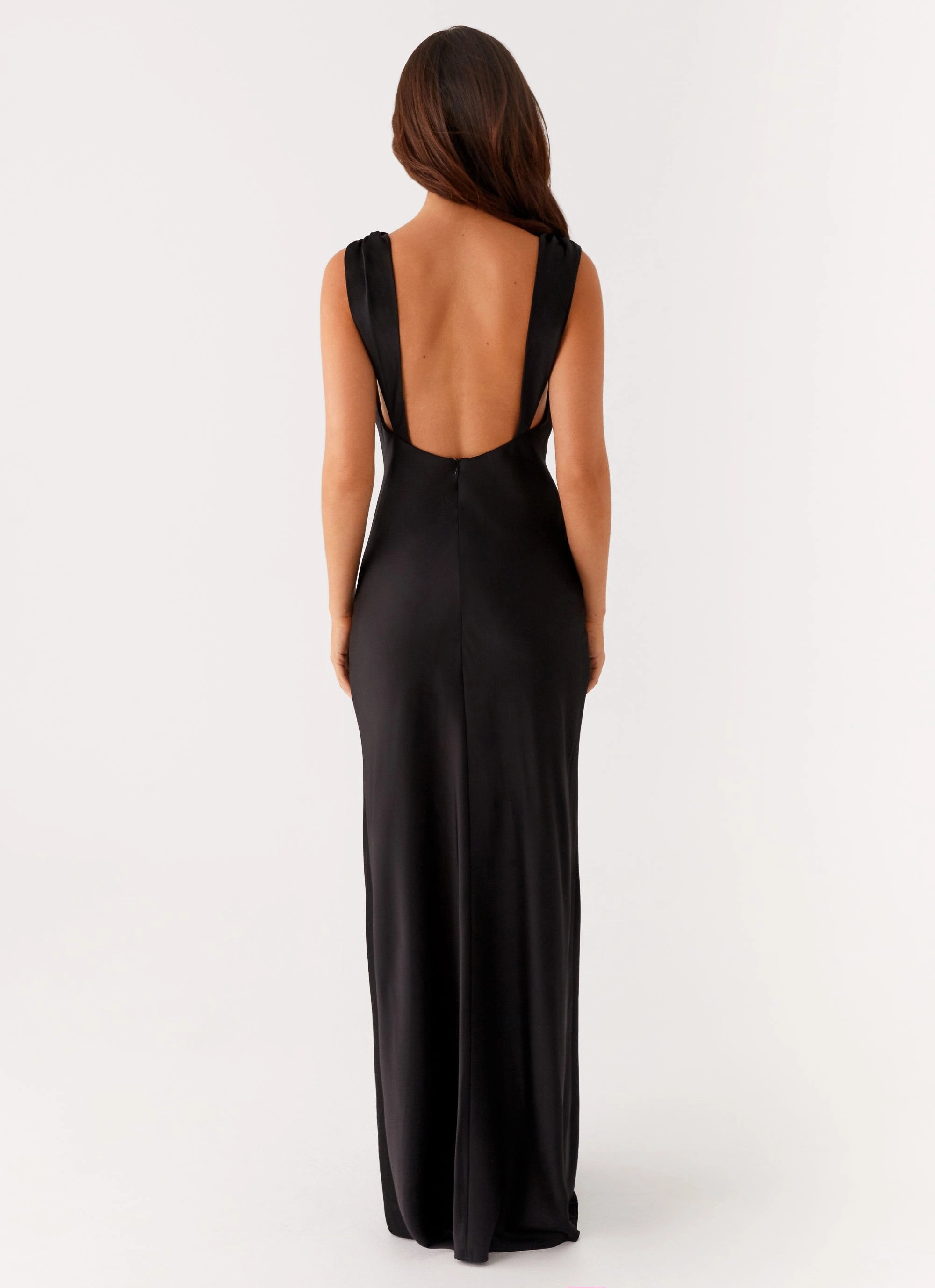 Arya Maxi Dress - Black Neutral Feel