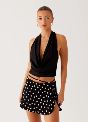 Bound Seam Finish Layered Collar Design Ashi Cowl Top - Black