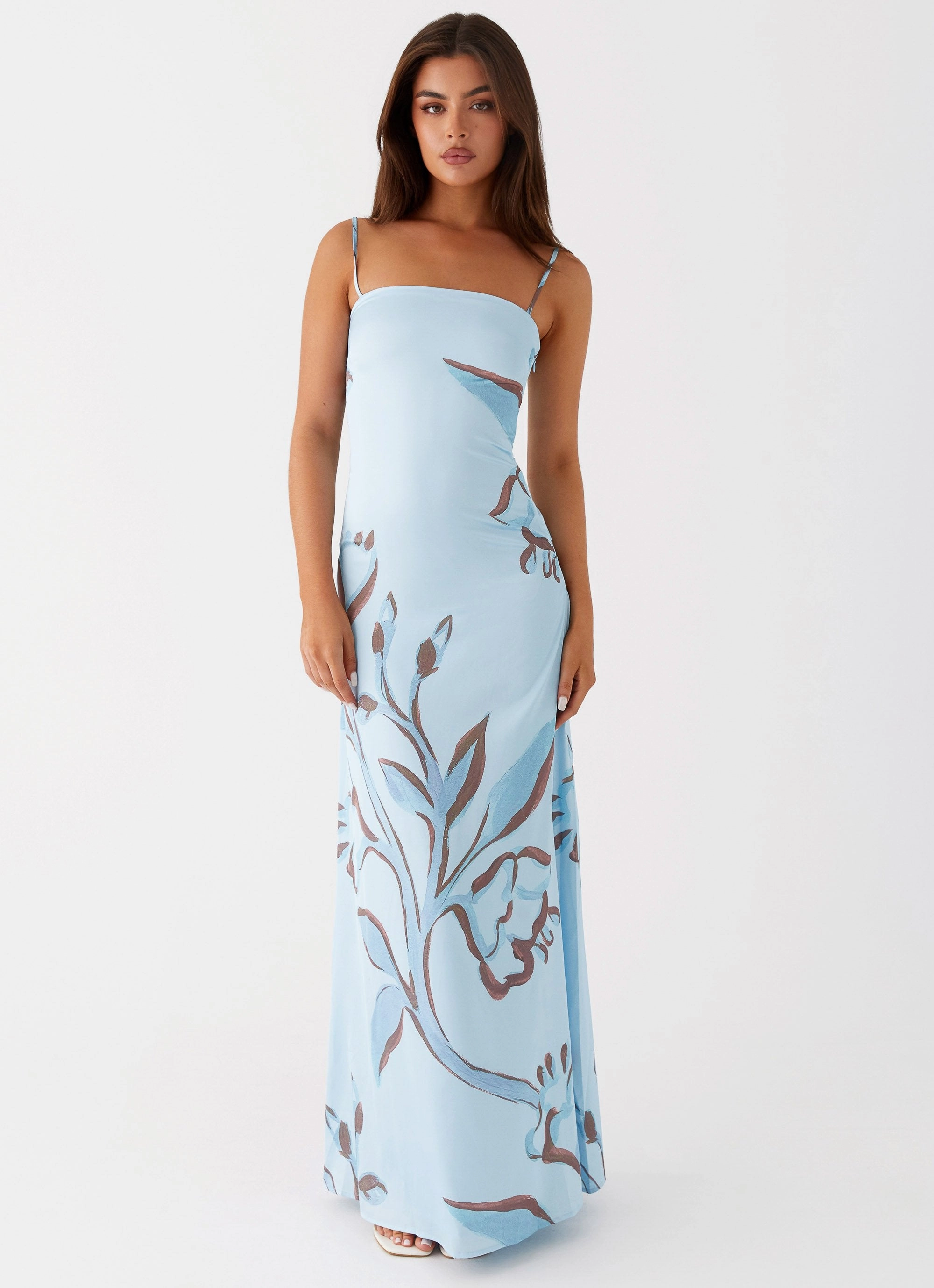Sharp Finish Tailored Elegance Aster Bloom Maxi Dress - Blue Floral