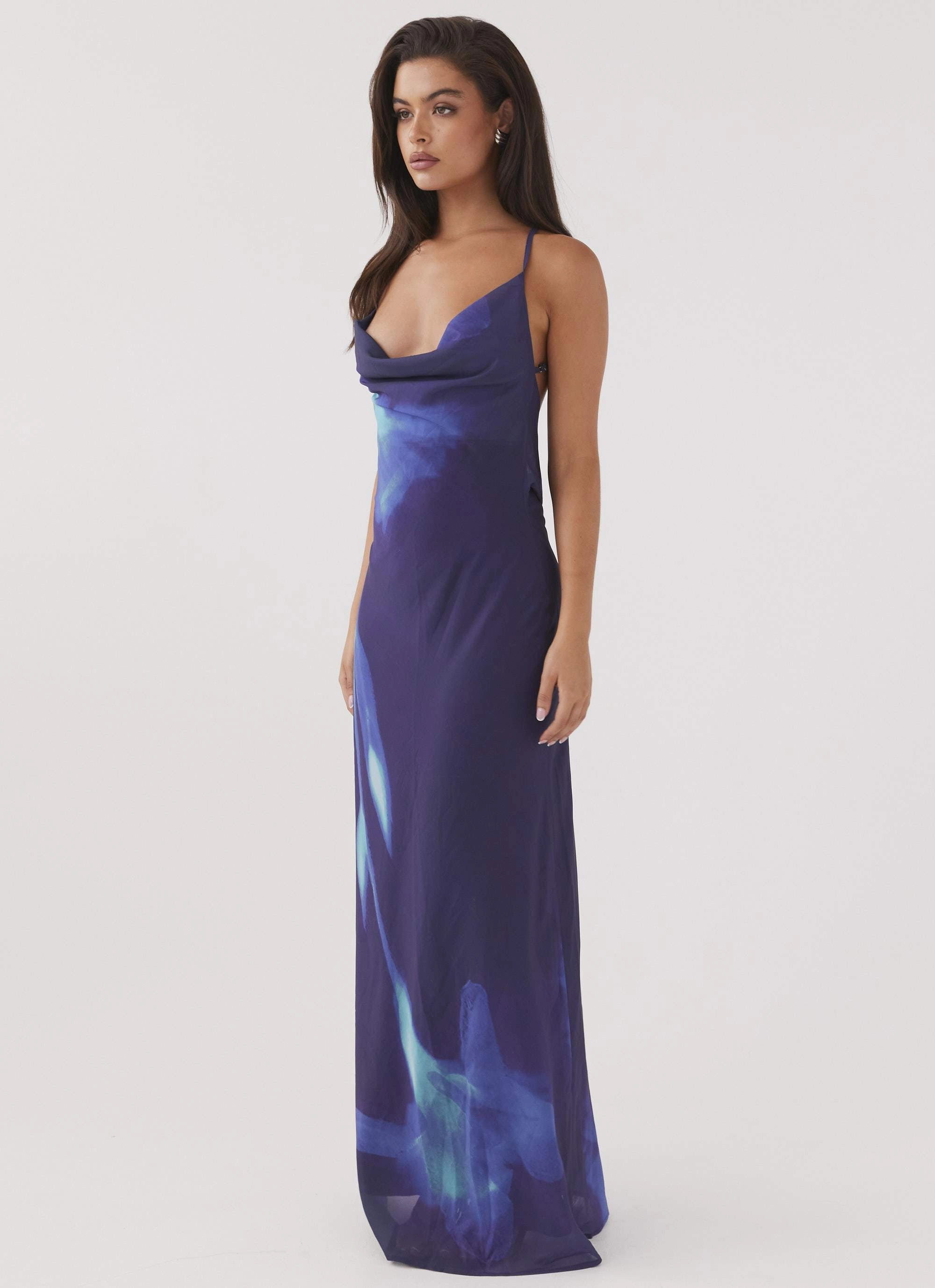 Brunch Outfit Loose Flow Astra Maxi Dress - Cyber Rose