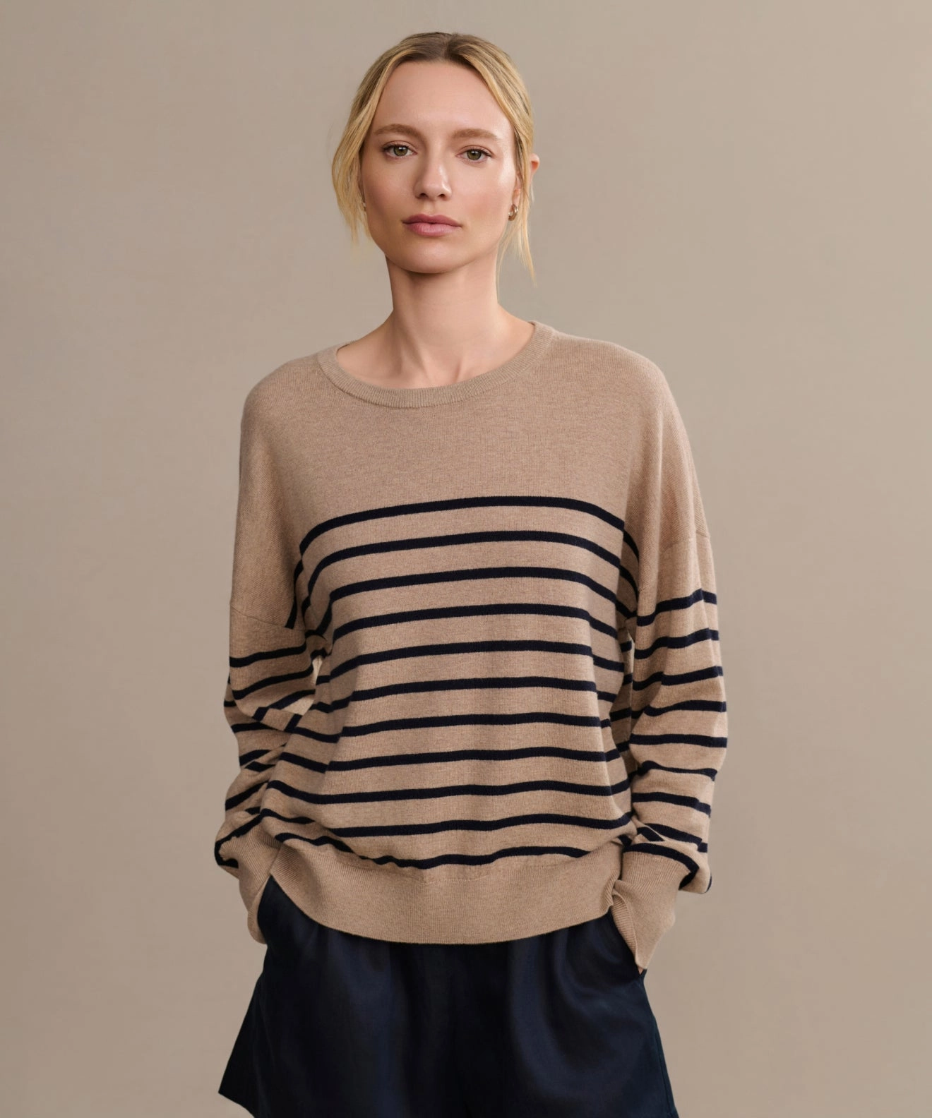 High Stretch Fabric Avery Crewneck