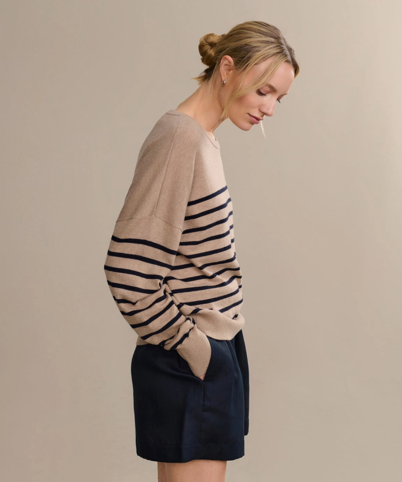 Anti Fade Technology Easy to Wear Avery Crewneck