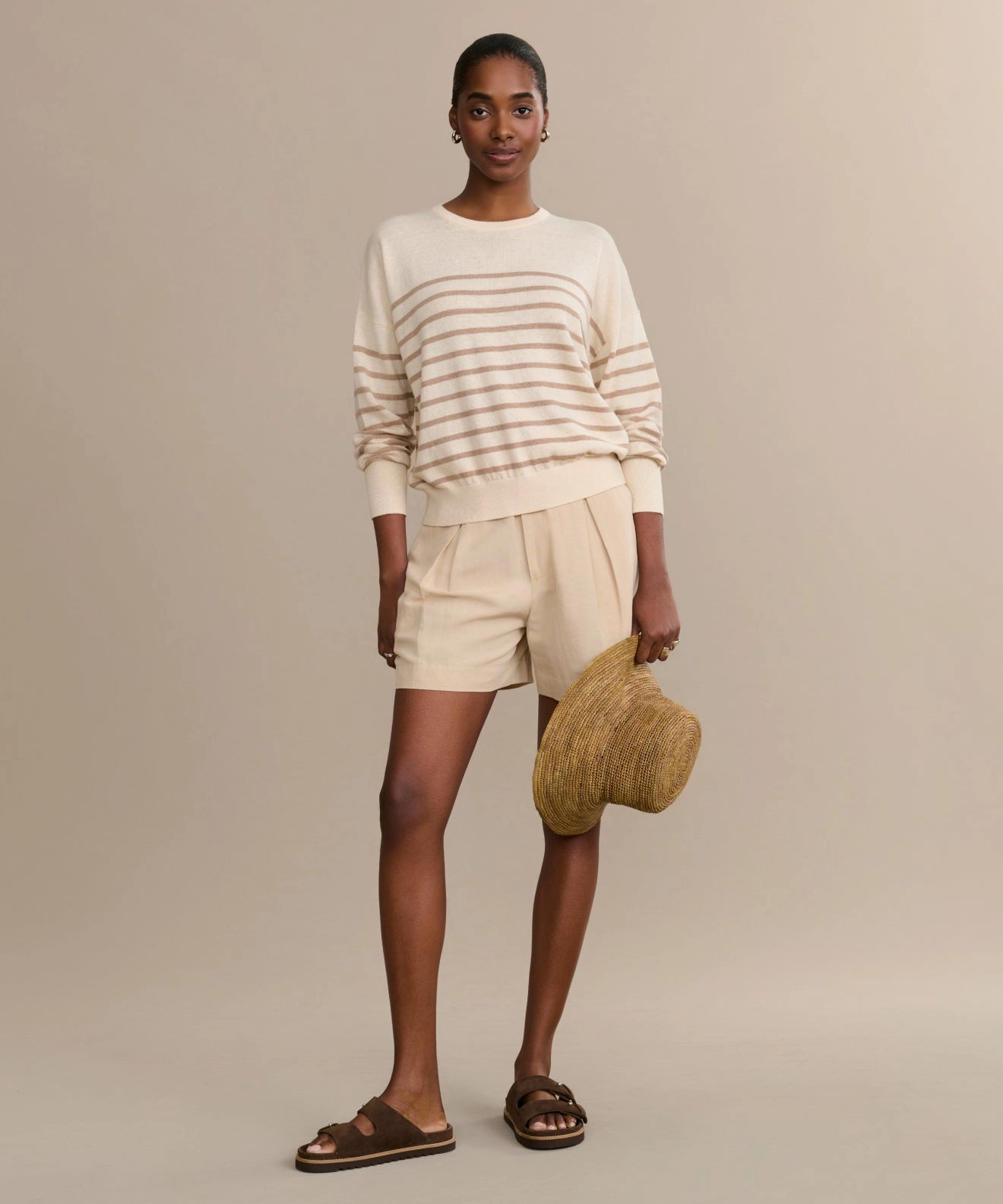 Wrinkle resistant fabric ColorfastMaterial Avery Crewneck