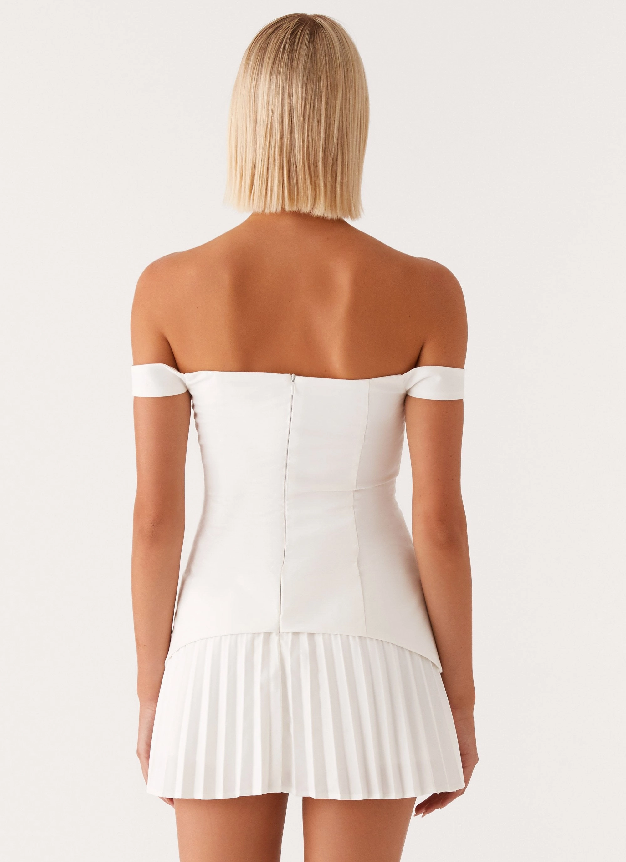 Twisted Skies Off Shoulder Mini Dress - Off White Smart Fashion