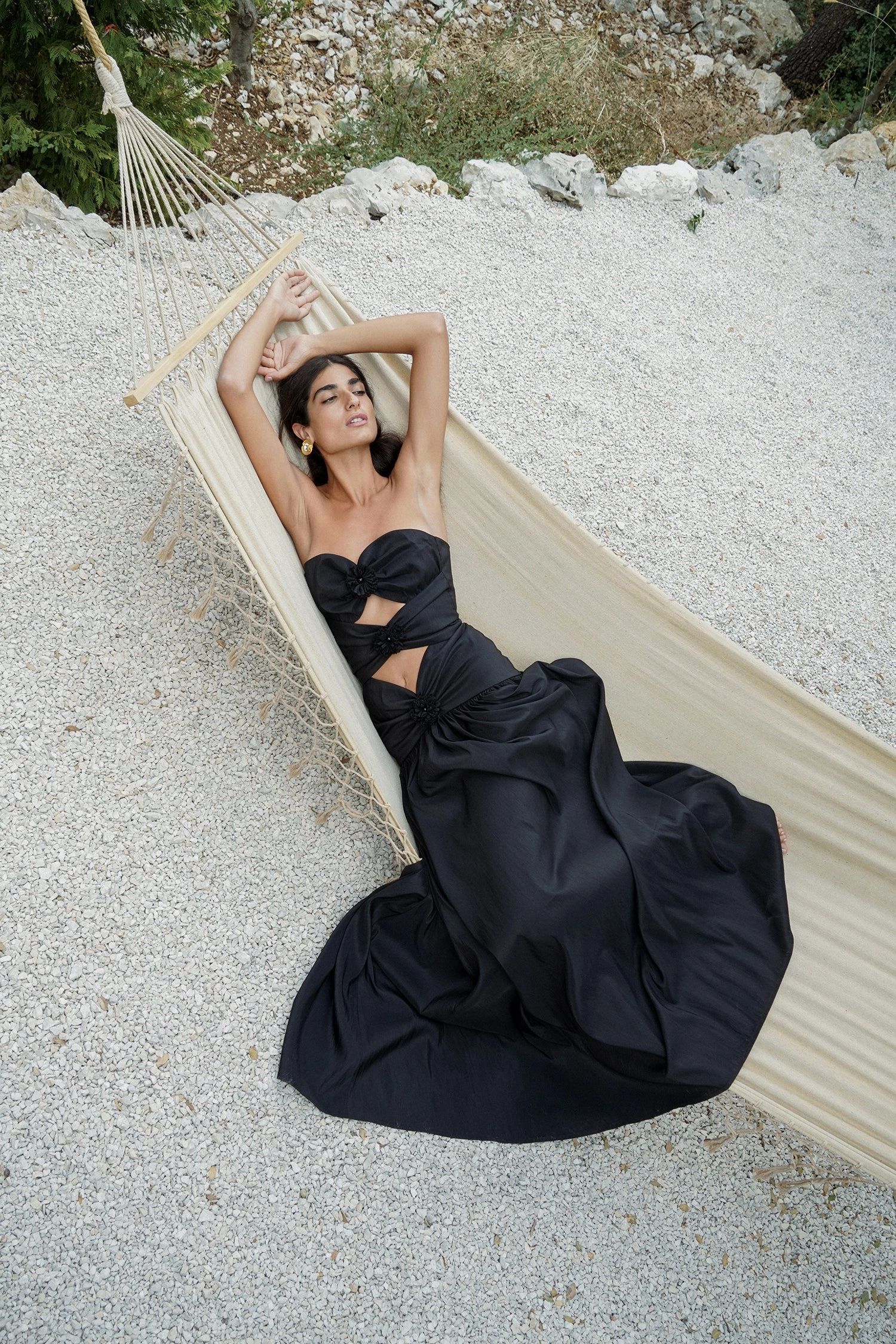 Belle De Nuit Dress Stylish Layer Halter-Neck