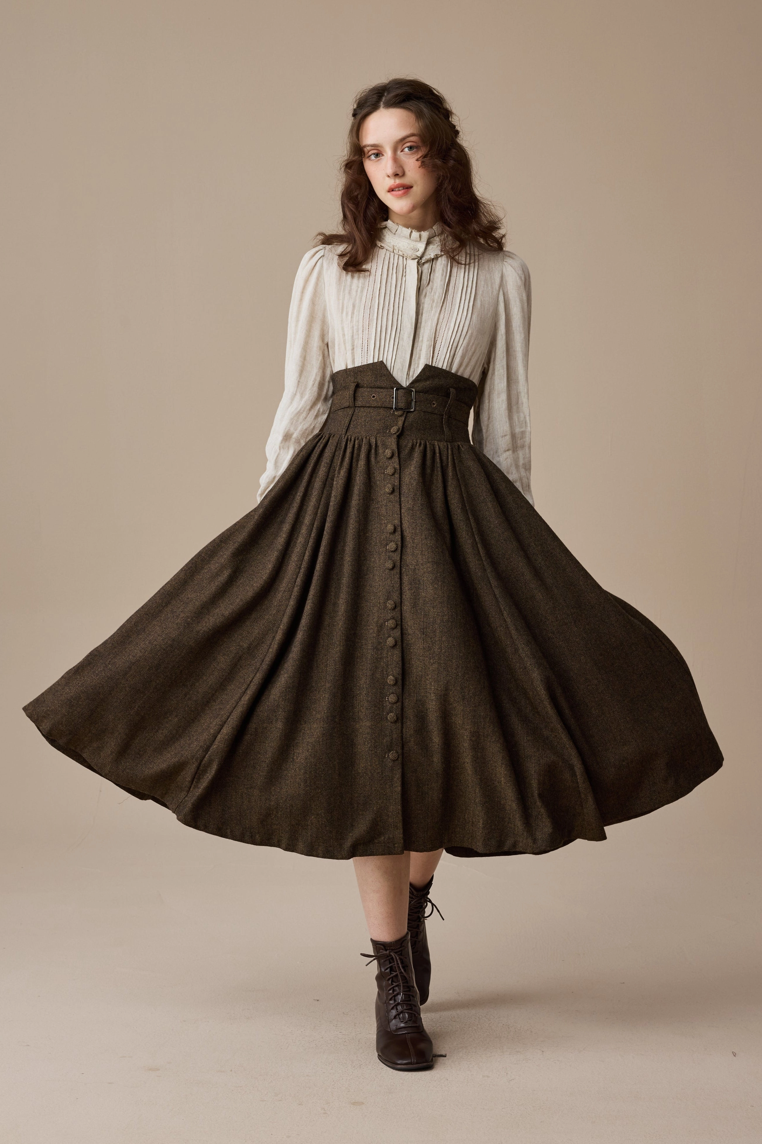Bound Edges Bette 28 | Retro Belted Wool Skirt