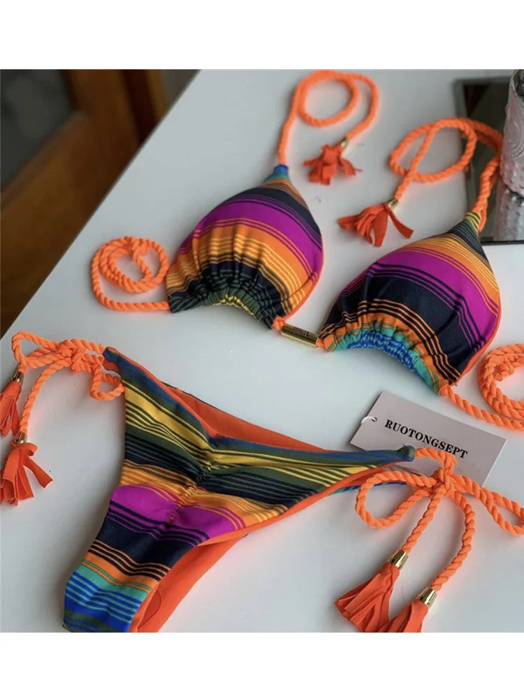 Bikini Set with Braided Low-rise Bottoms and Printed Soft Cups Swimwear