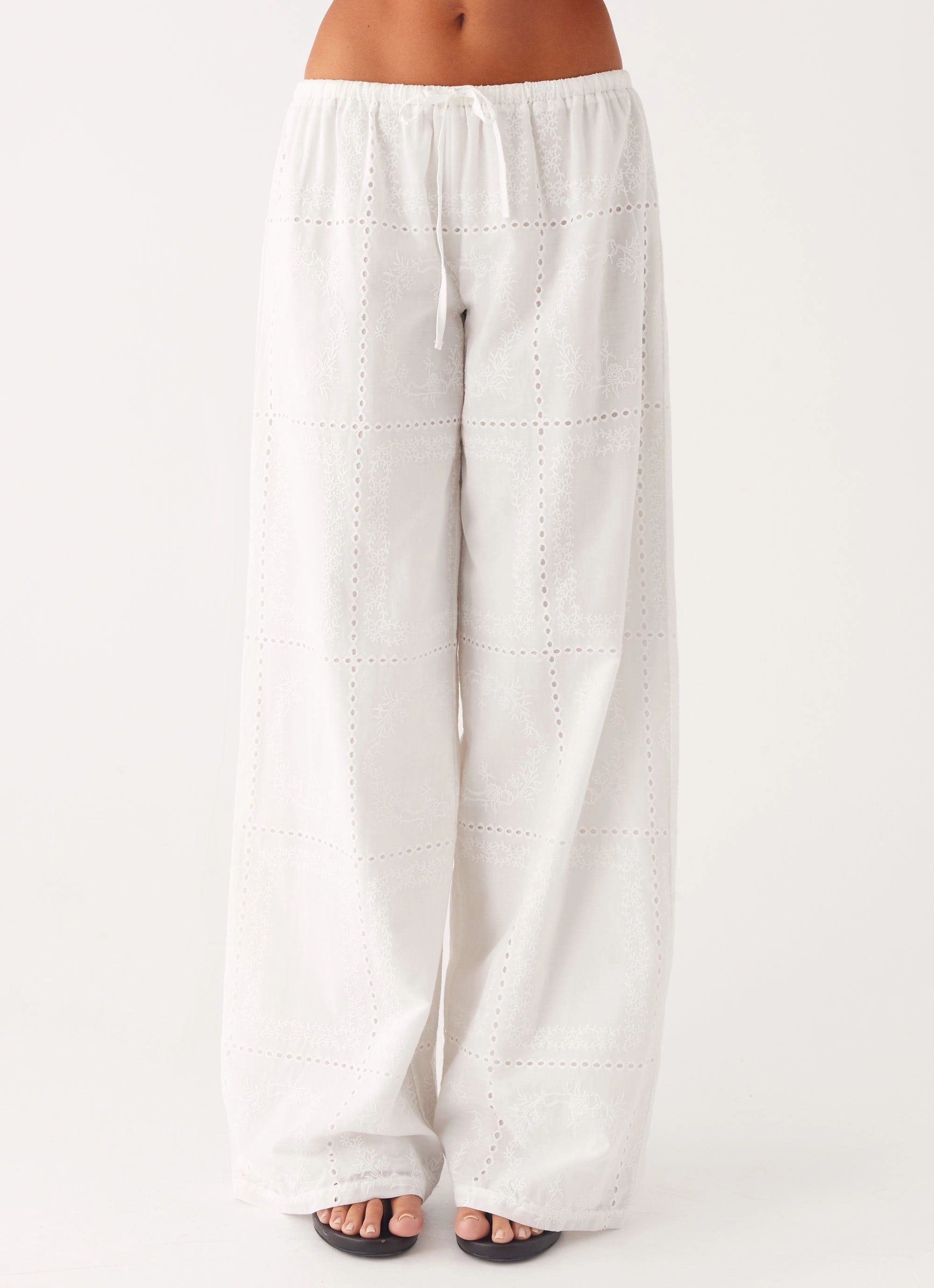 Bille Low Rise Pants - White High Rise Durable Comfort