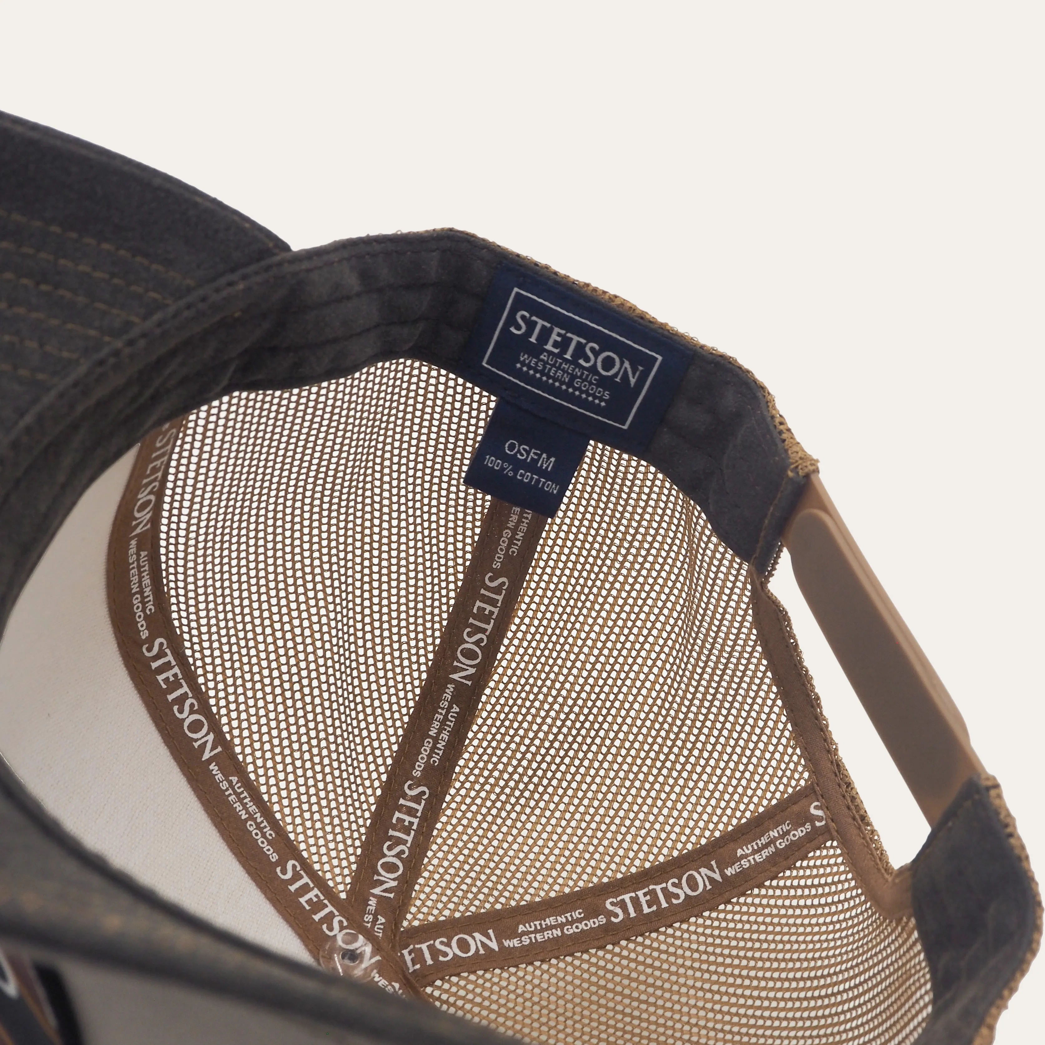 BISON TRUCKER TAN