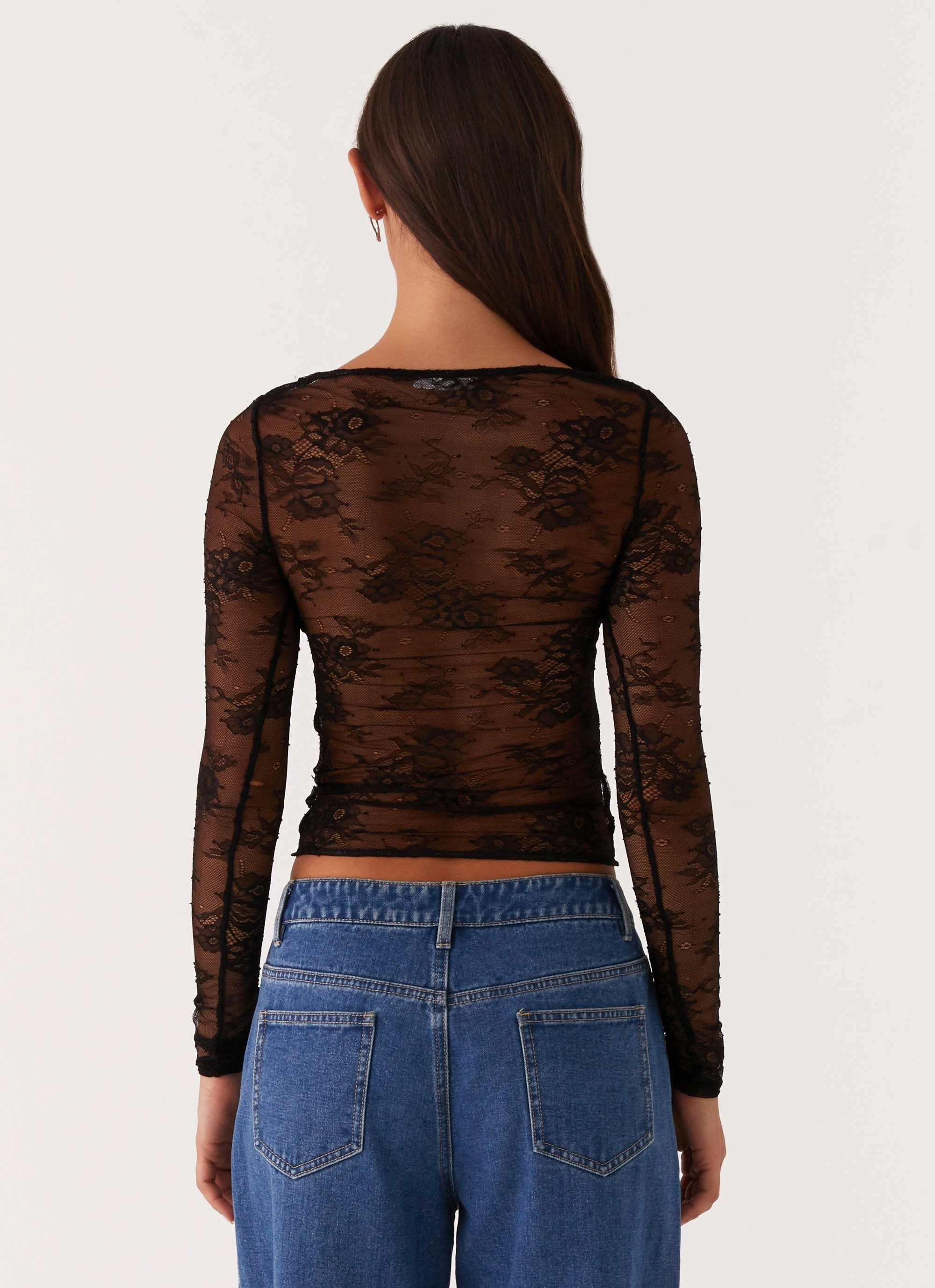 NonChafingTrim Heat Regulating Fabric Blanca Lace Top - Black