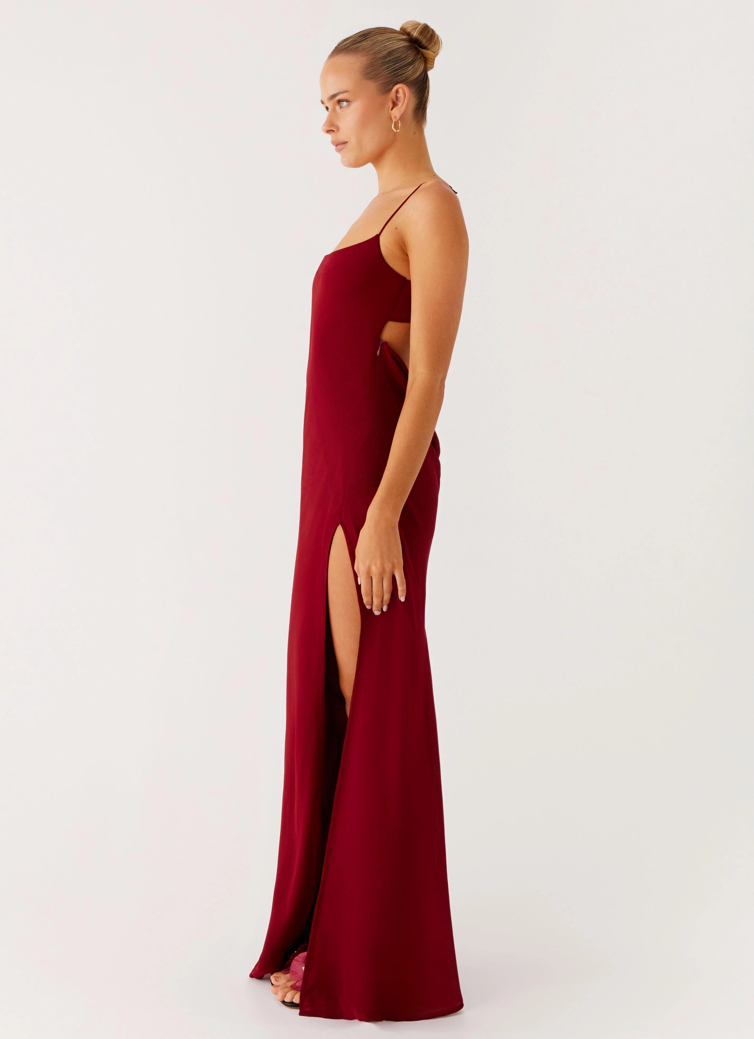 Comfortable office piece Alouette Maxi Dress - Burgundy