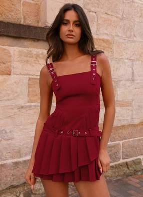NoiseFreeFabric Comfortable and breathable Uma Mini Dress - Cherry Red