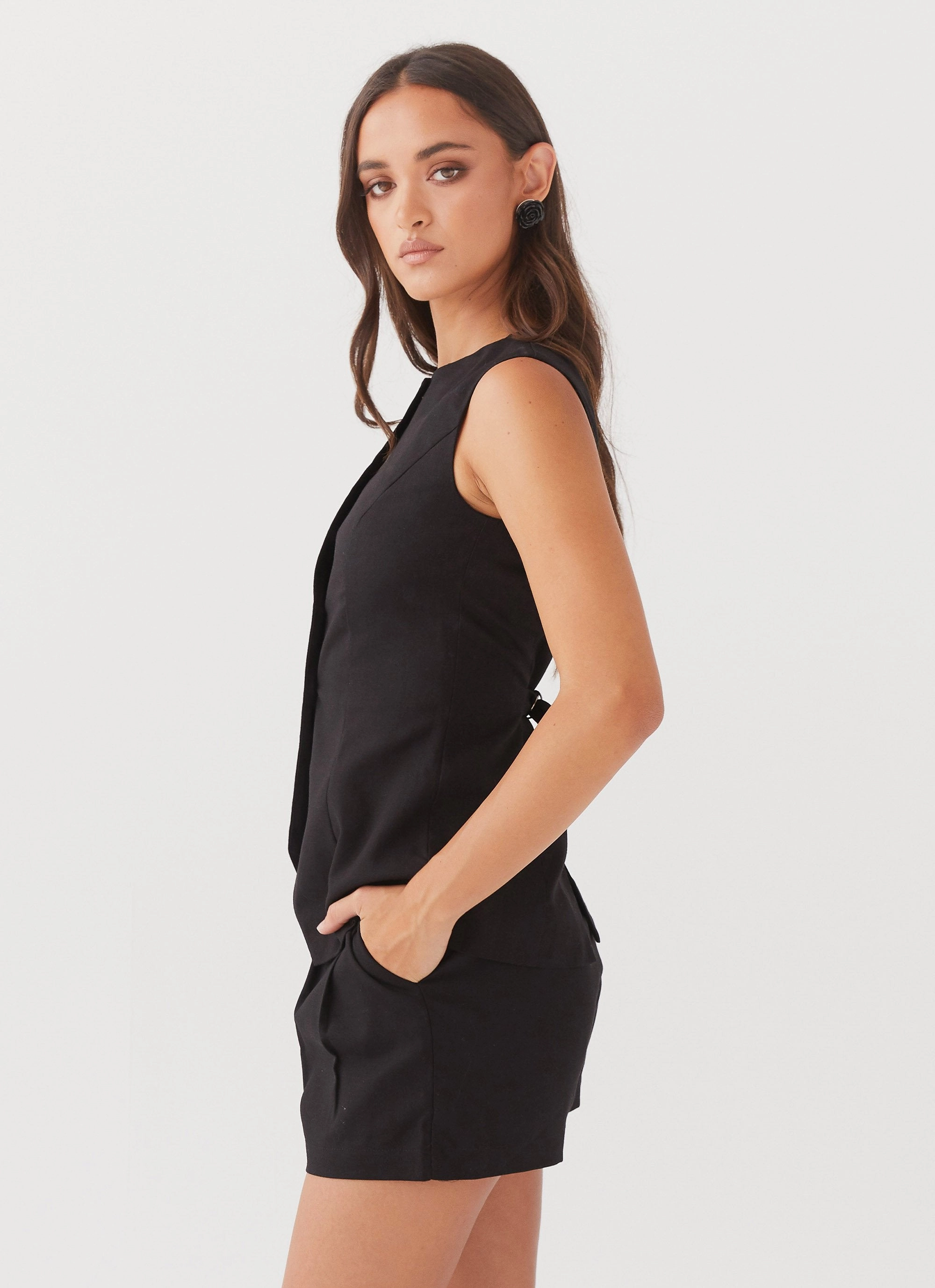 Born For Bordeaux Linen Shorts - Black Ready For Action