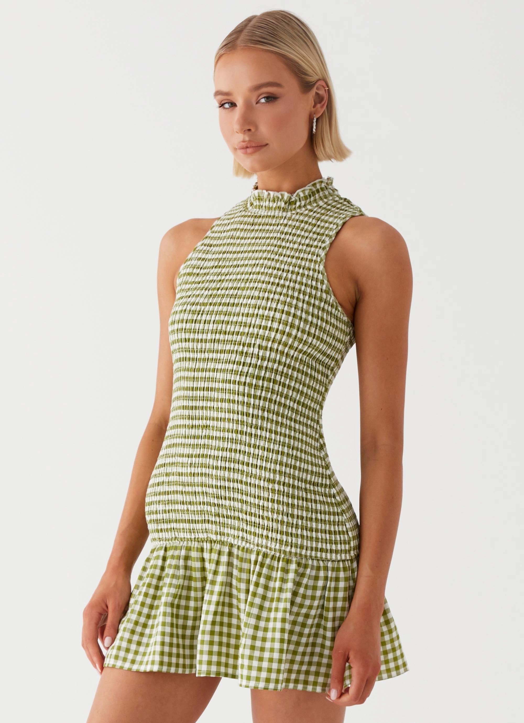 Cassie shirred Mini Dress - Khaki Gingham Casual Motion Golden Scene