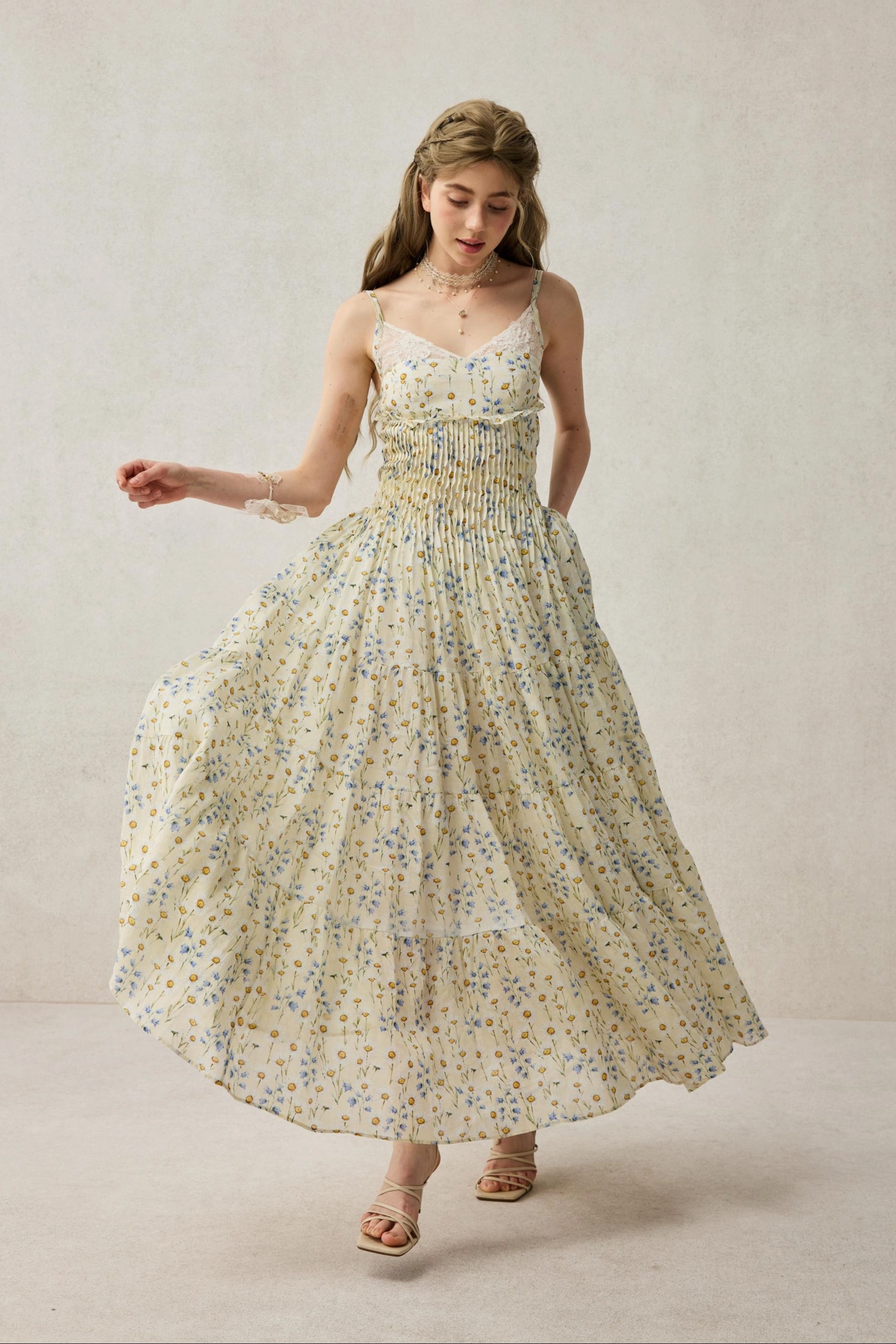 Daisy Veil 30 | Accordion Pleated Linen dress Weekend Style All Around Fit