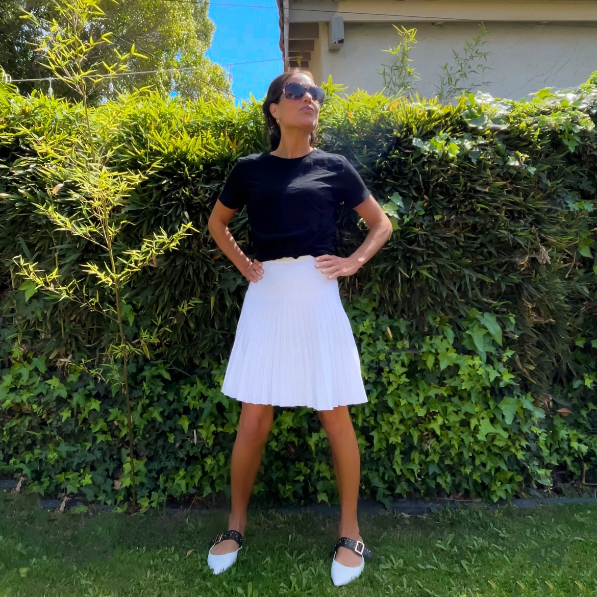 MM SUMMER PLEATED SKIRT- PURE WHITE. Active Design Minimalist Waist