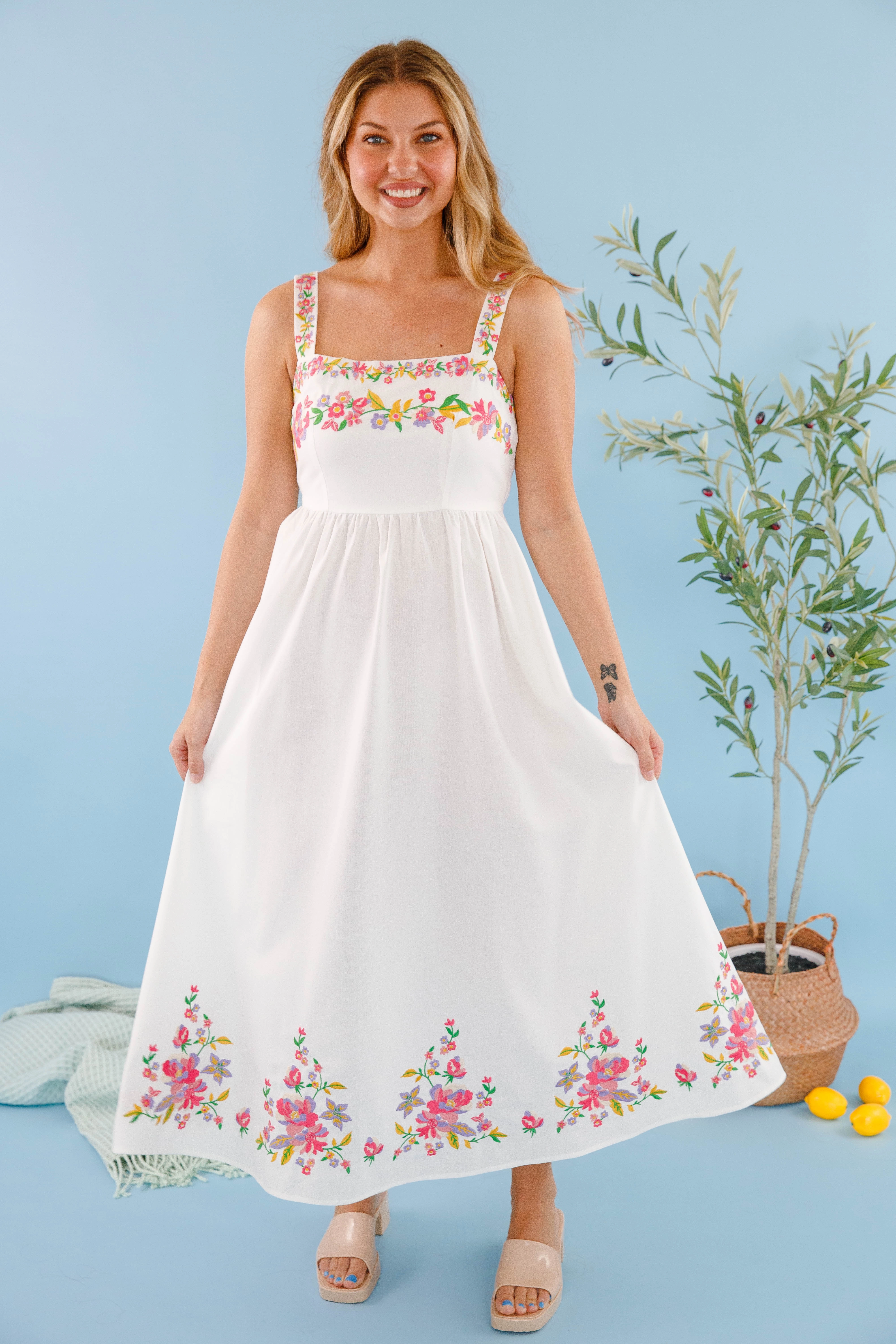 Calm Silhouette Comfy Layers Easy Inspiration Maxi Dress