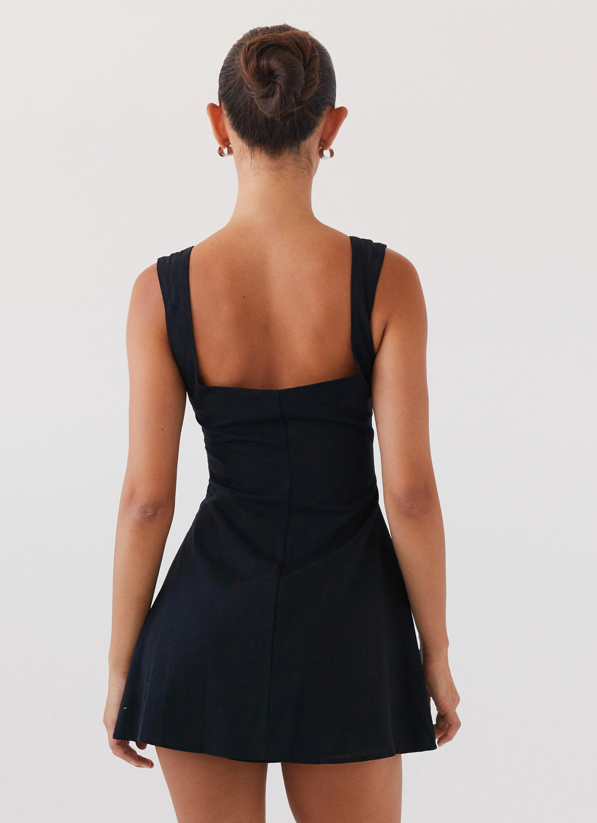 Cadence Mini Dress - Black Basic essential
