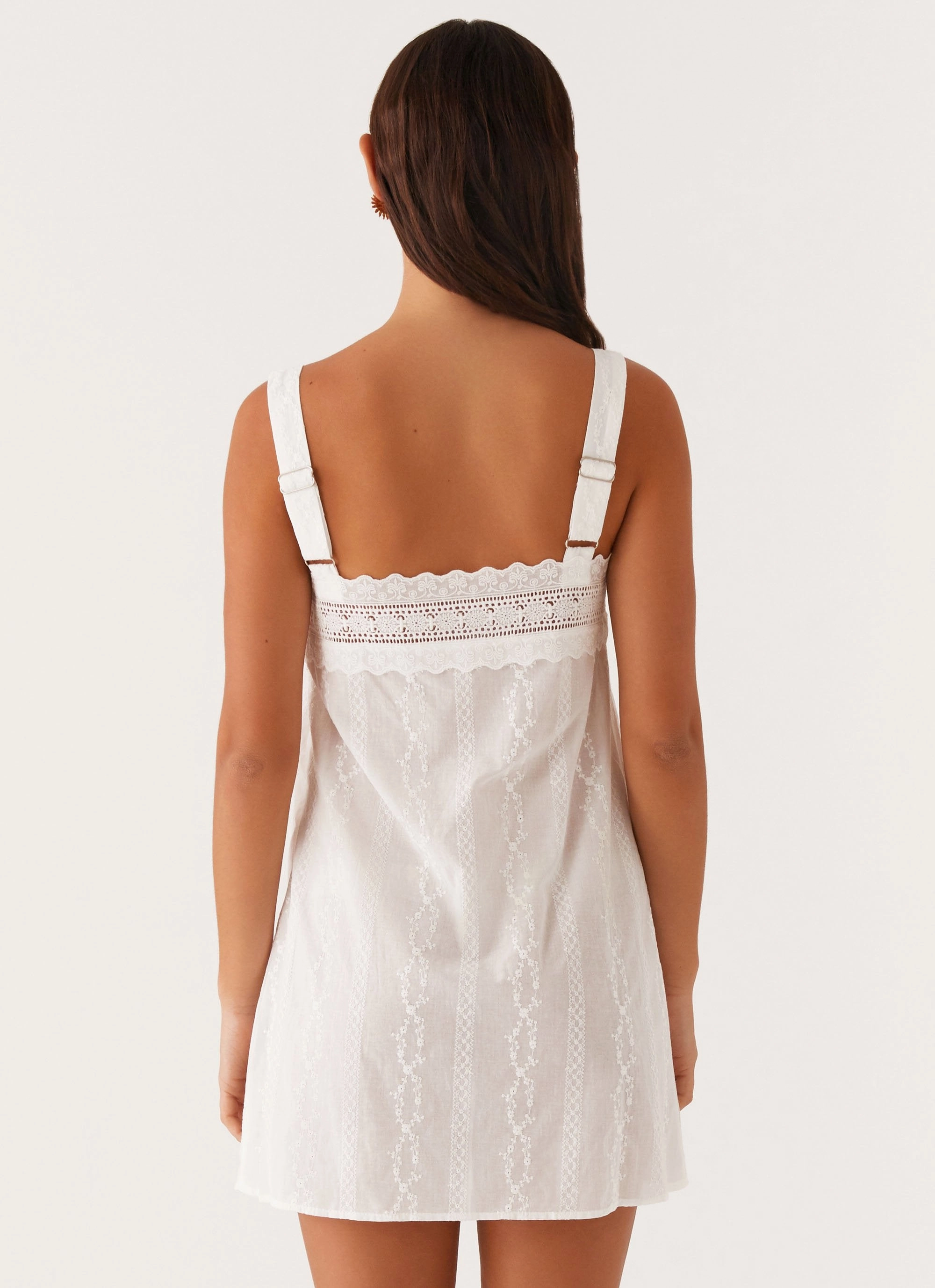 Calla Broderie Mini Dress - White Subtle Comfort