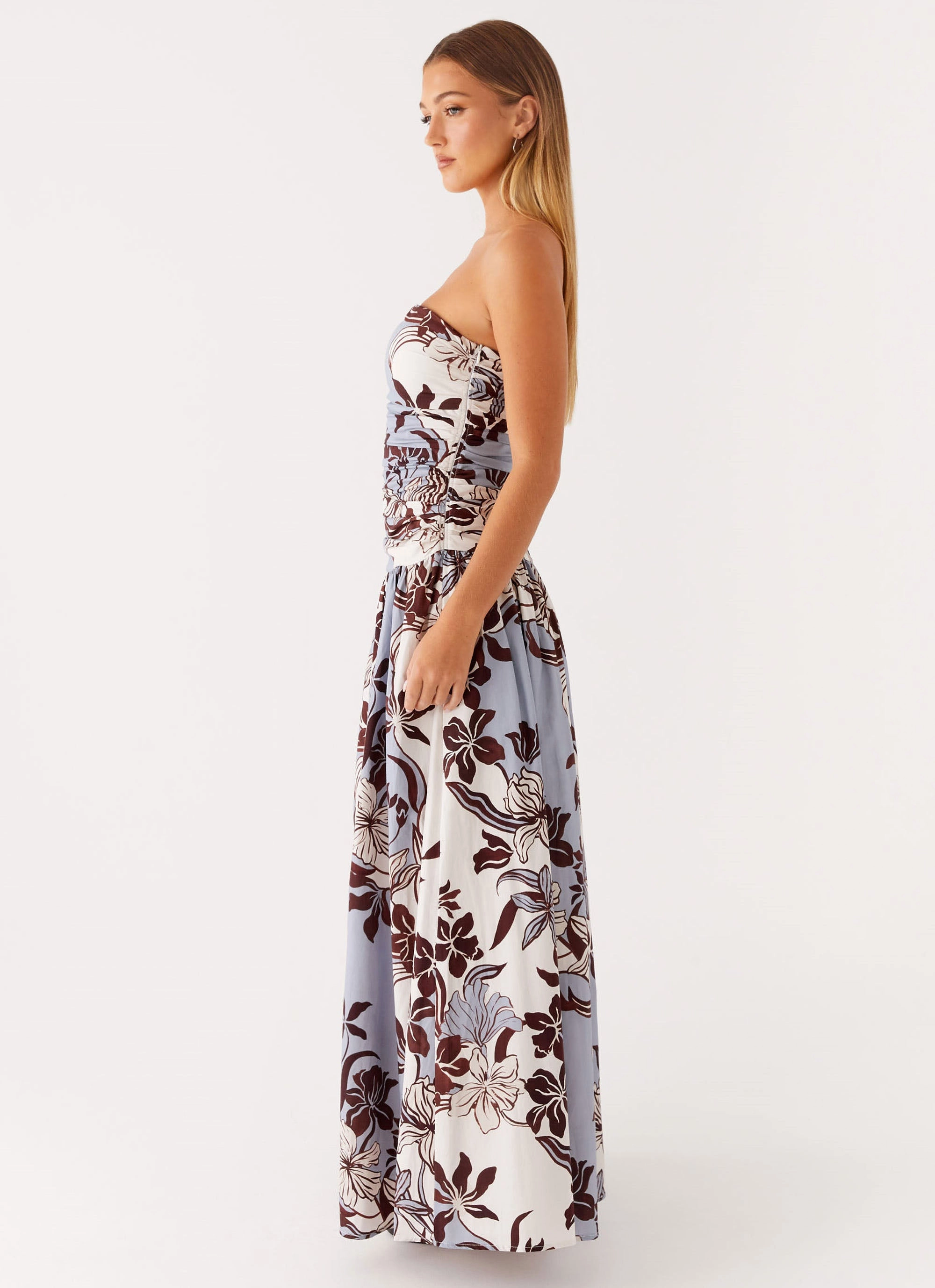 Comfy Yet Stylish Carmel Maxi Dress - Bluewood Blossom