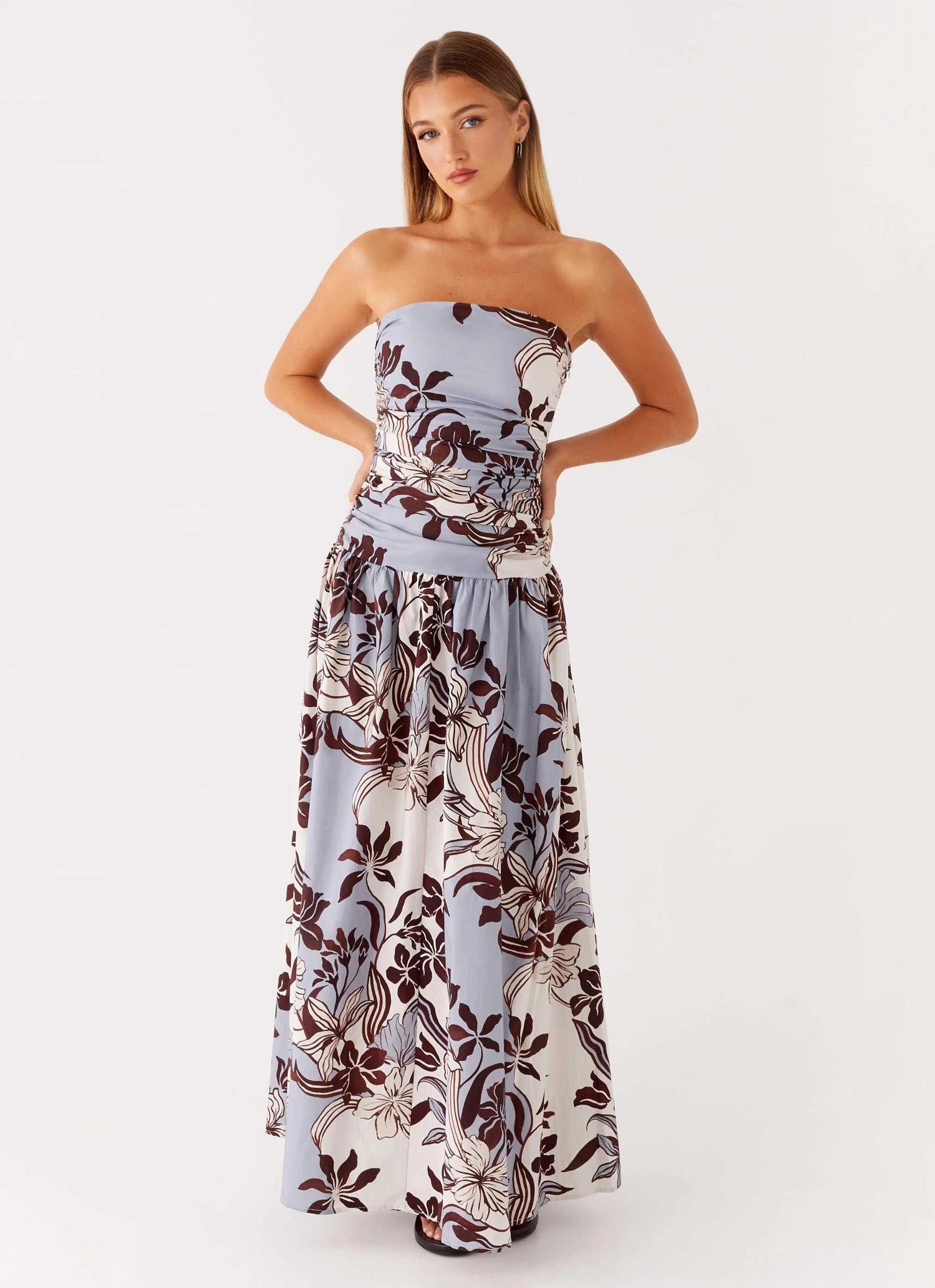 Carmel Maxi Dress - Bluewood Blossom Night Vibes Structured Fit