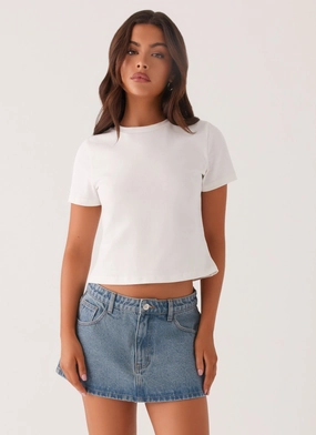 MoistureControlLiner HypoallergenicMaterial Carrie Denim Mini Skirt - Washed Indigo