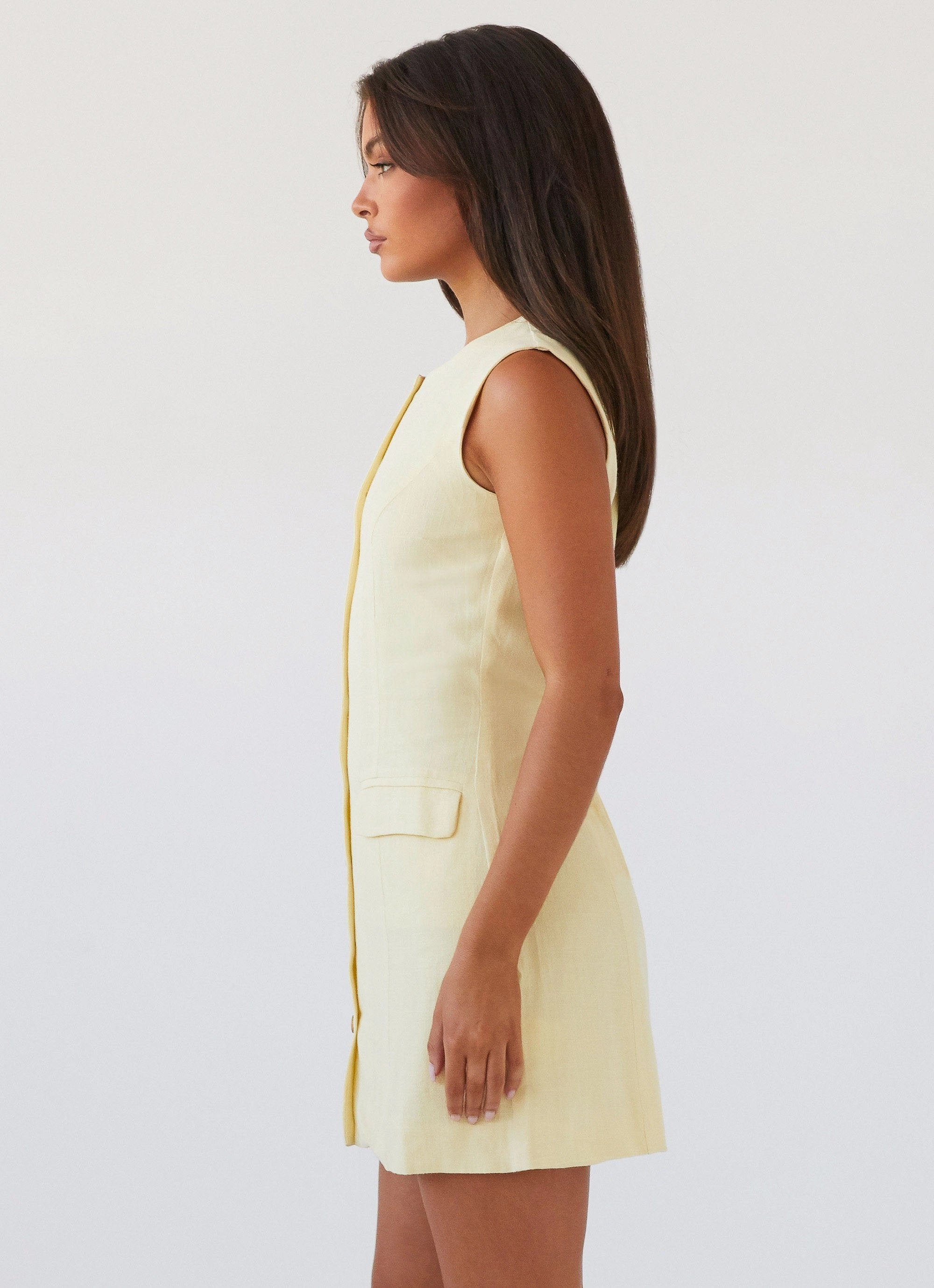 Smooth Tone Chilly Weather Layer Castello Fiore Linen Mini Dress - Lemon