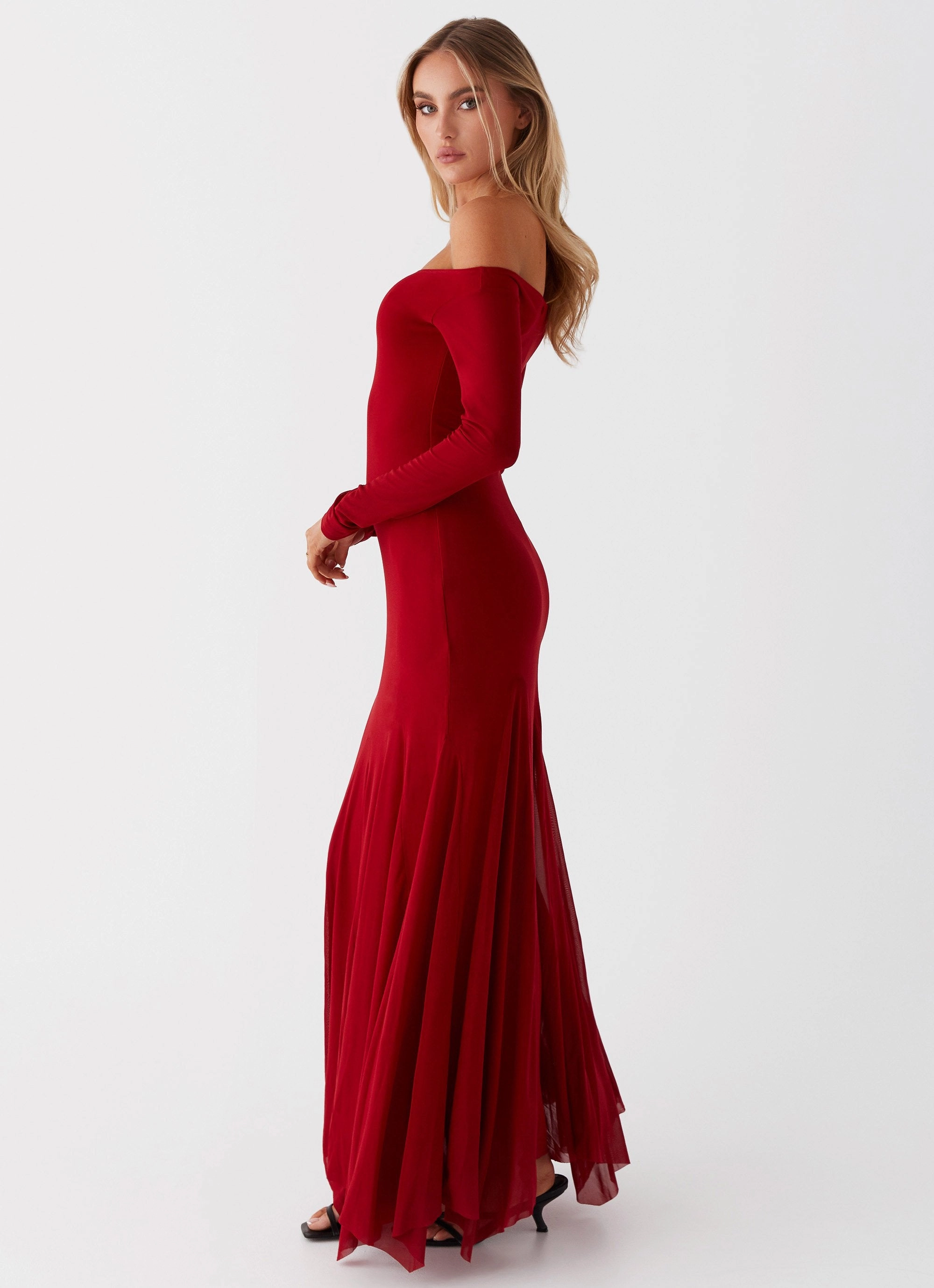 Maribel Maxi Dress - Red Flower Soft EasyCareMaterial