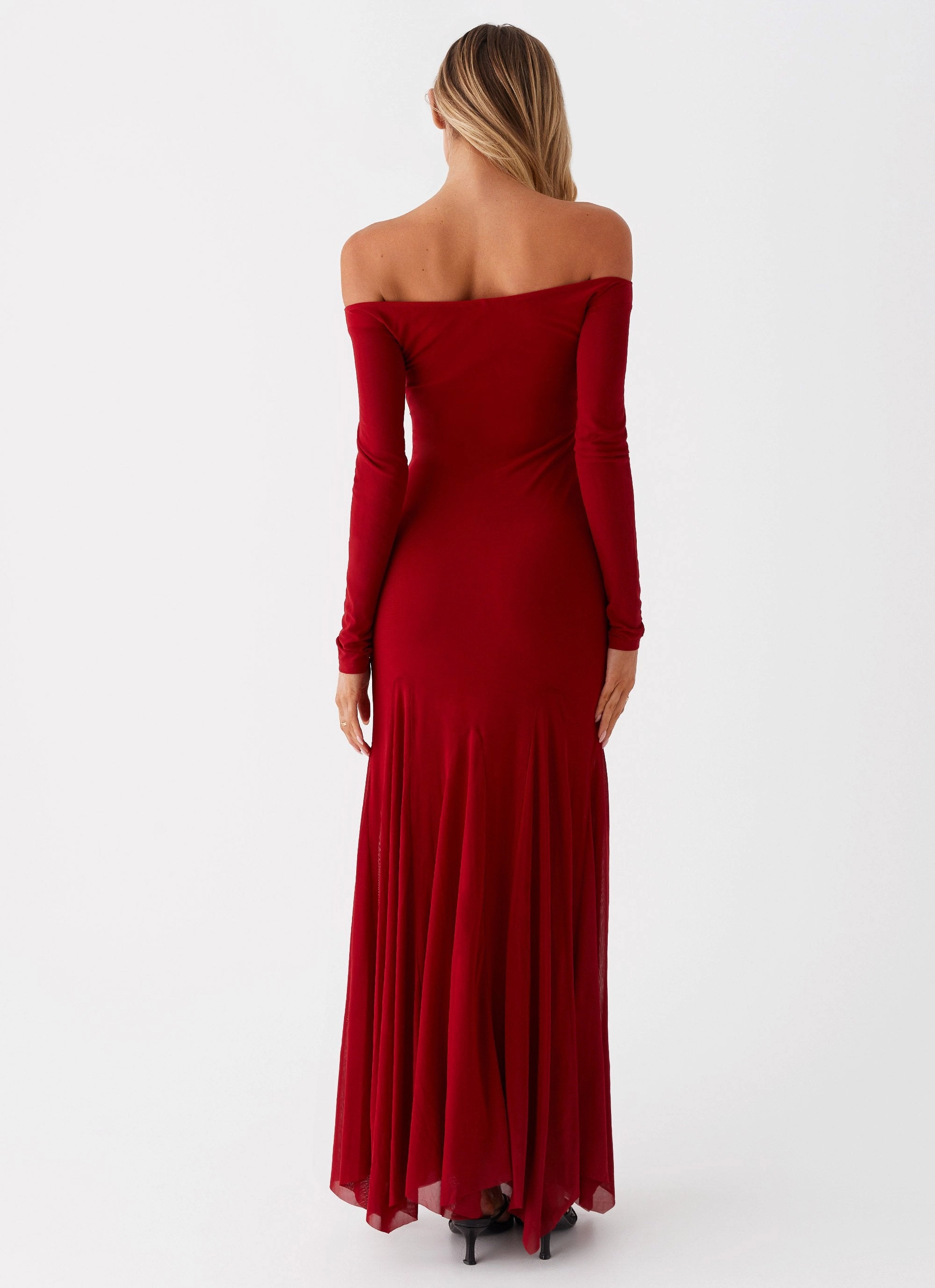 Dew Glow Casual Layers Maribel Maxi Dress - Red
